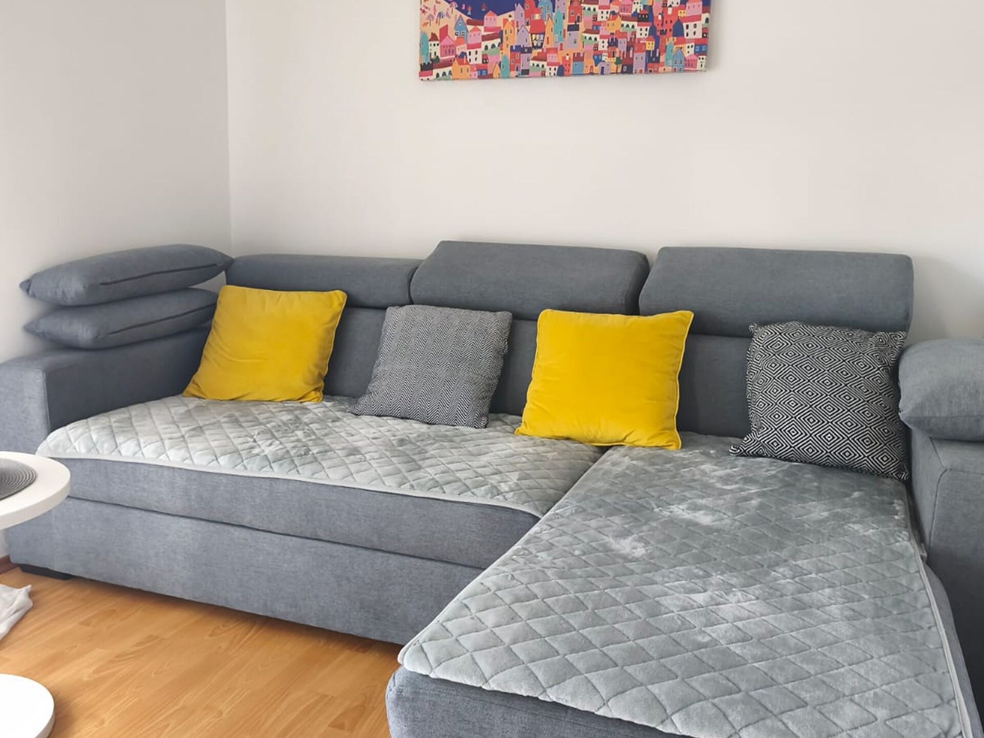 Ruim 3-kamerappartement met loggia in Split, op 3 km van het strand - foto 4