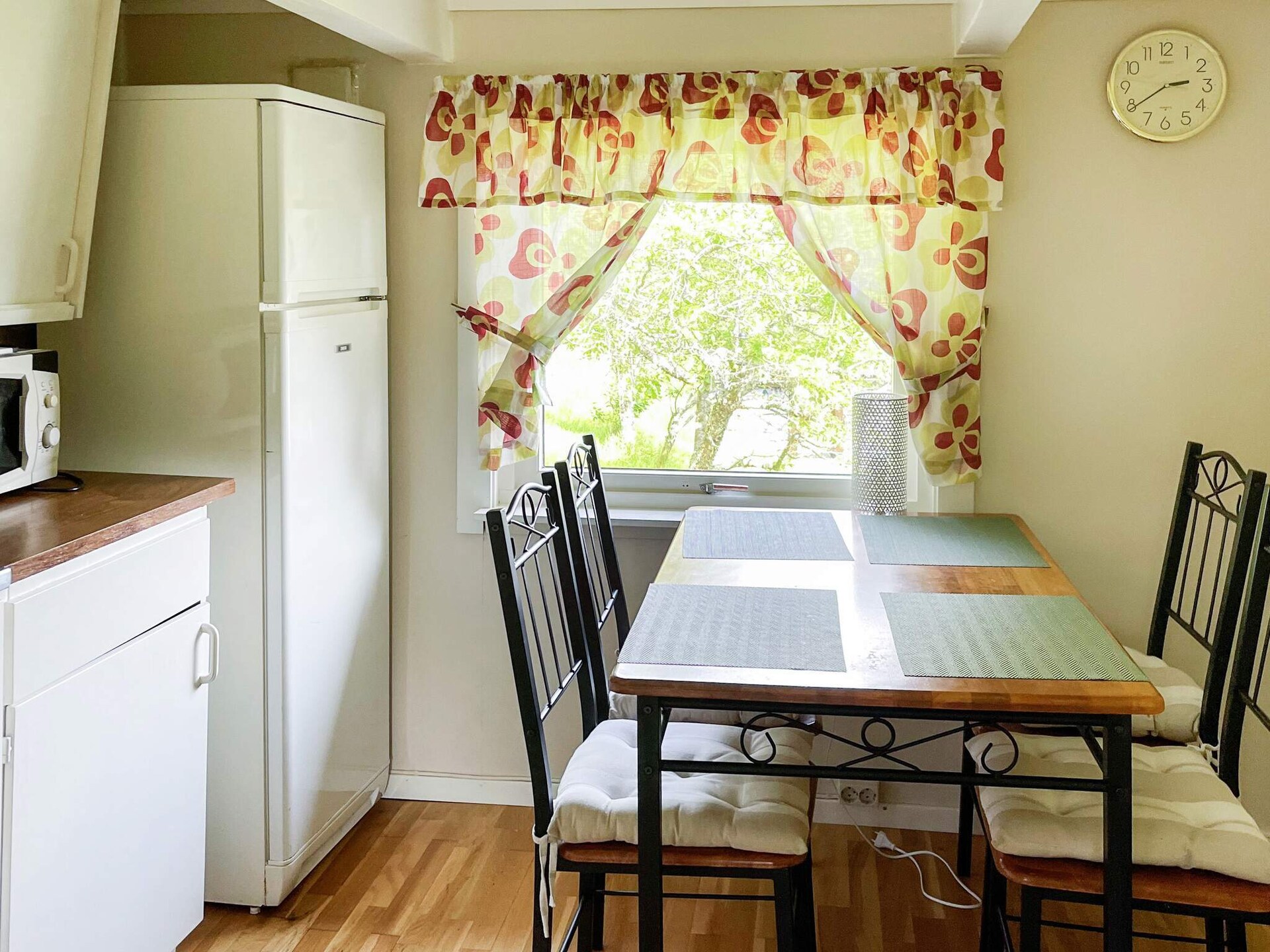 Authentiek Noors vakantiehuis bij de fjord met privé visplek en uitzicht - foto 15