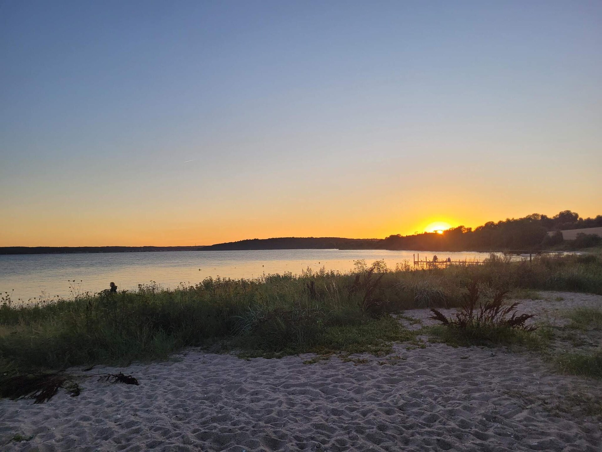 Vrijstaand vakantiehuis met panoramisch zeezicht in Skarrev, 10m van het strand - foto 7