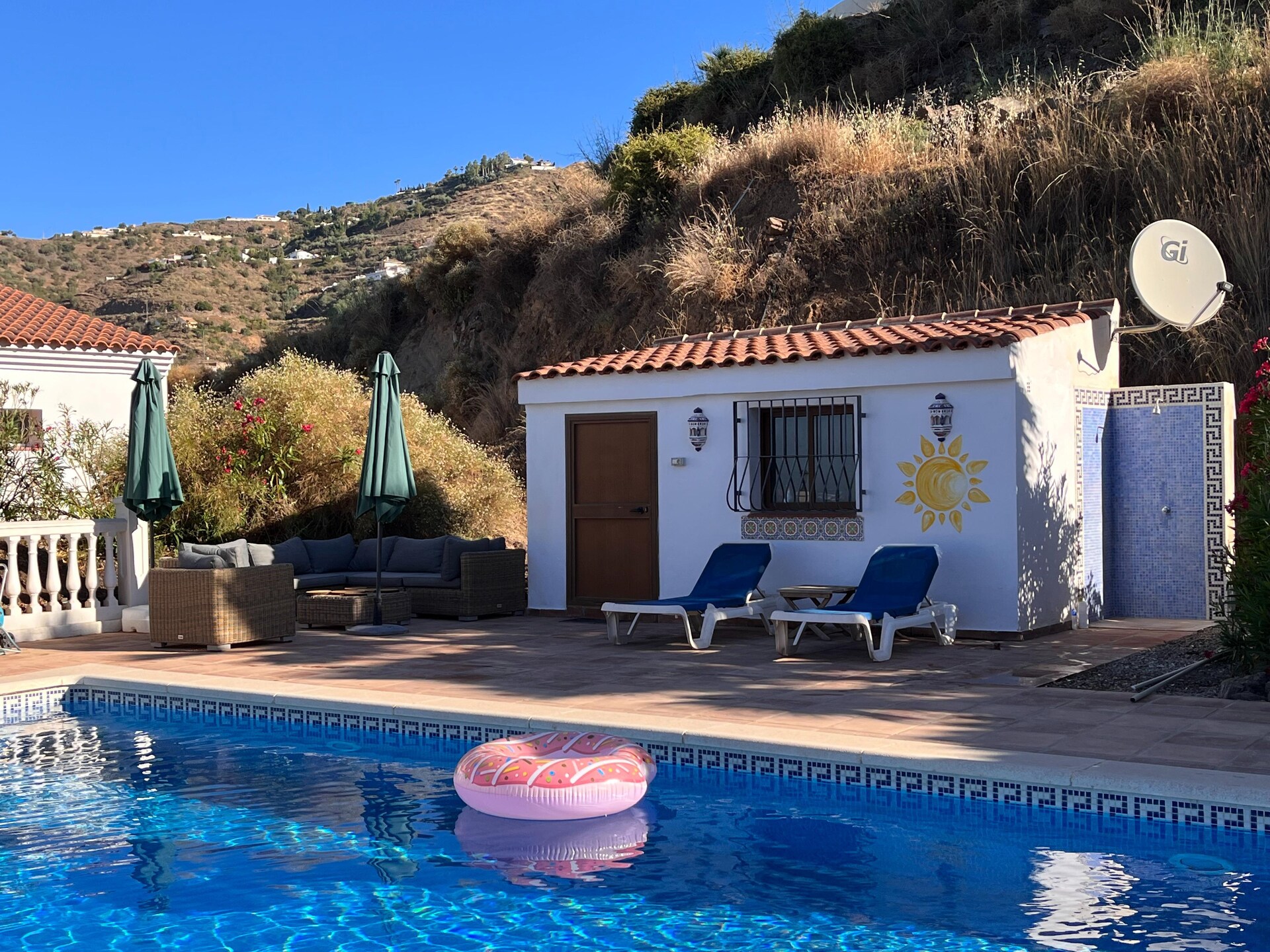 Vrijstaande villa met privézwembad en panoramisch zeezicht in Arenas - foto 13