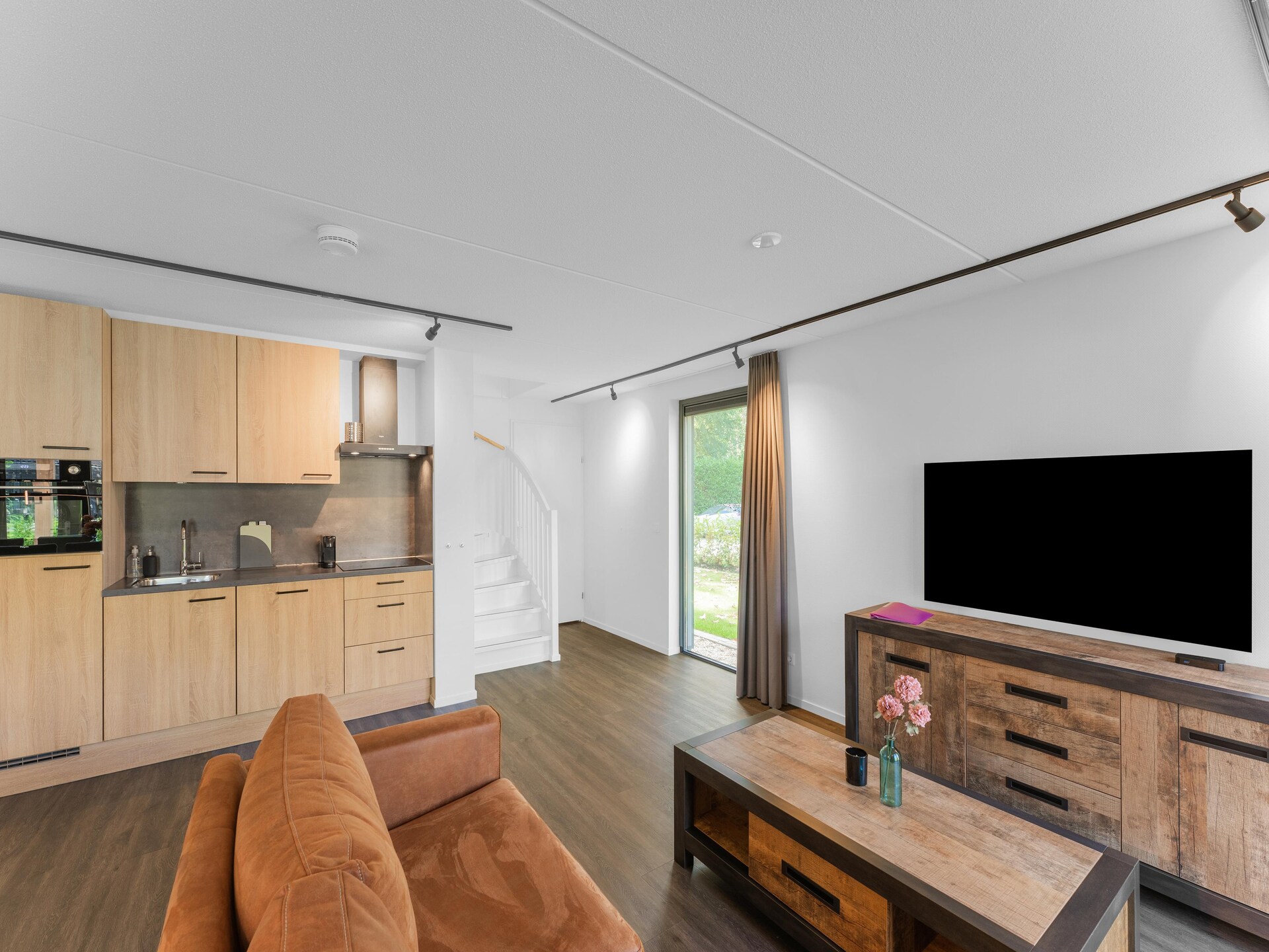Hart van Ruighenrode: Elegant vakantiehuis aan het water in Lochem - foto 13