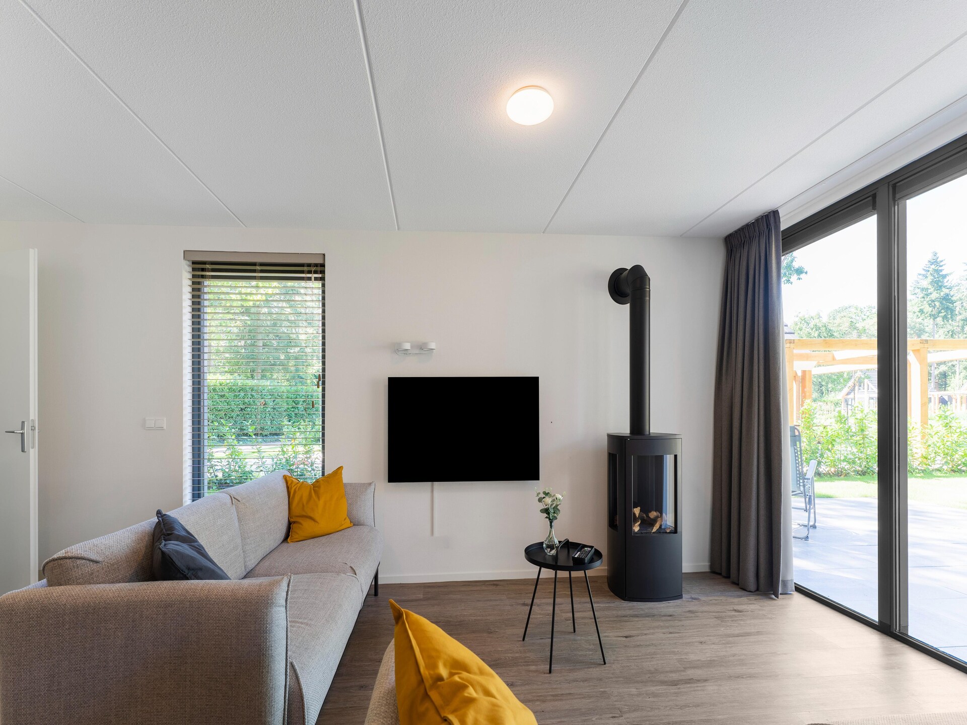 Boschhuis Boucle: vrijstaand vakantiehuis met uitzicht op water in Lochem - foto 2
