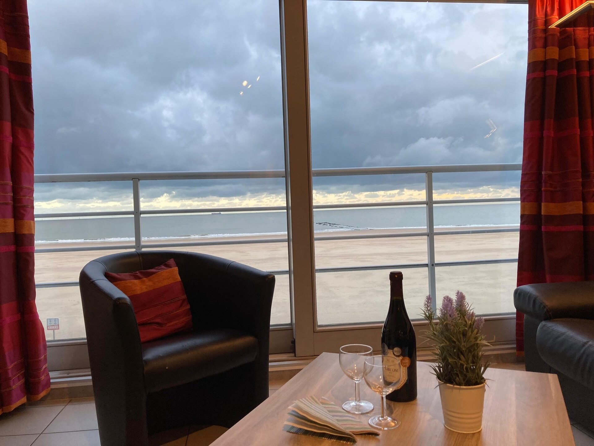 Aan zee: 6-persoons appartement in Knokke met zeezicht - foto 10