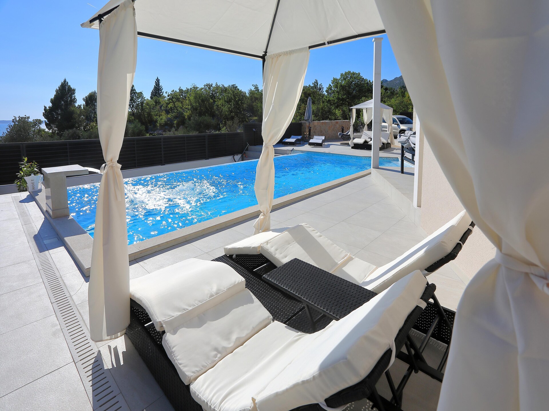 Villa Ivana 2: Ruime villa met privézwembad nabij zee en Paklenica - foto 16