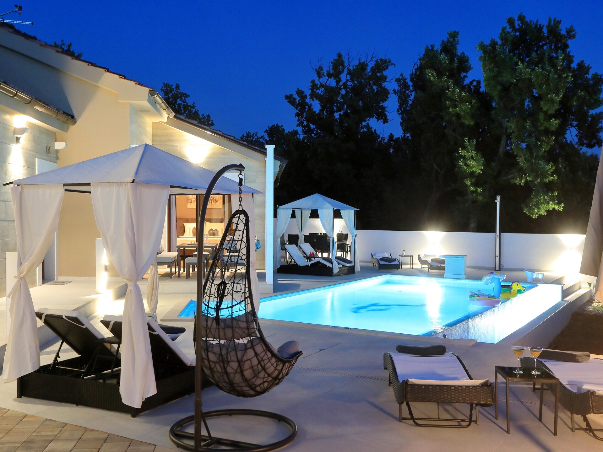 Villa Ivana 2: Ruime villa met privézwembad nabij zee en Paklenica - foto 11