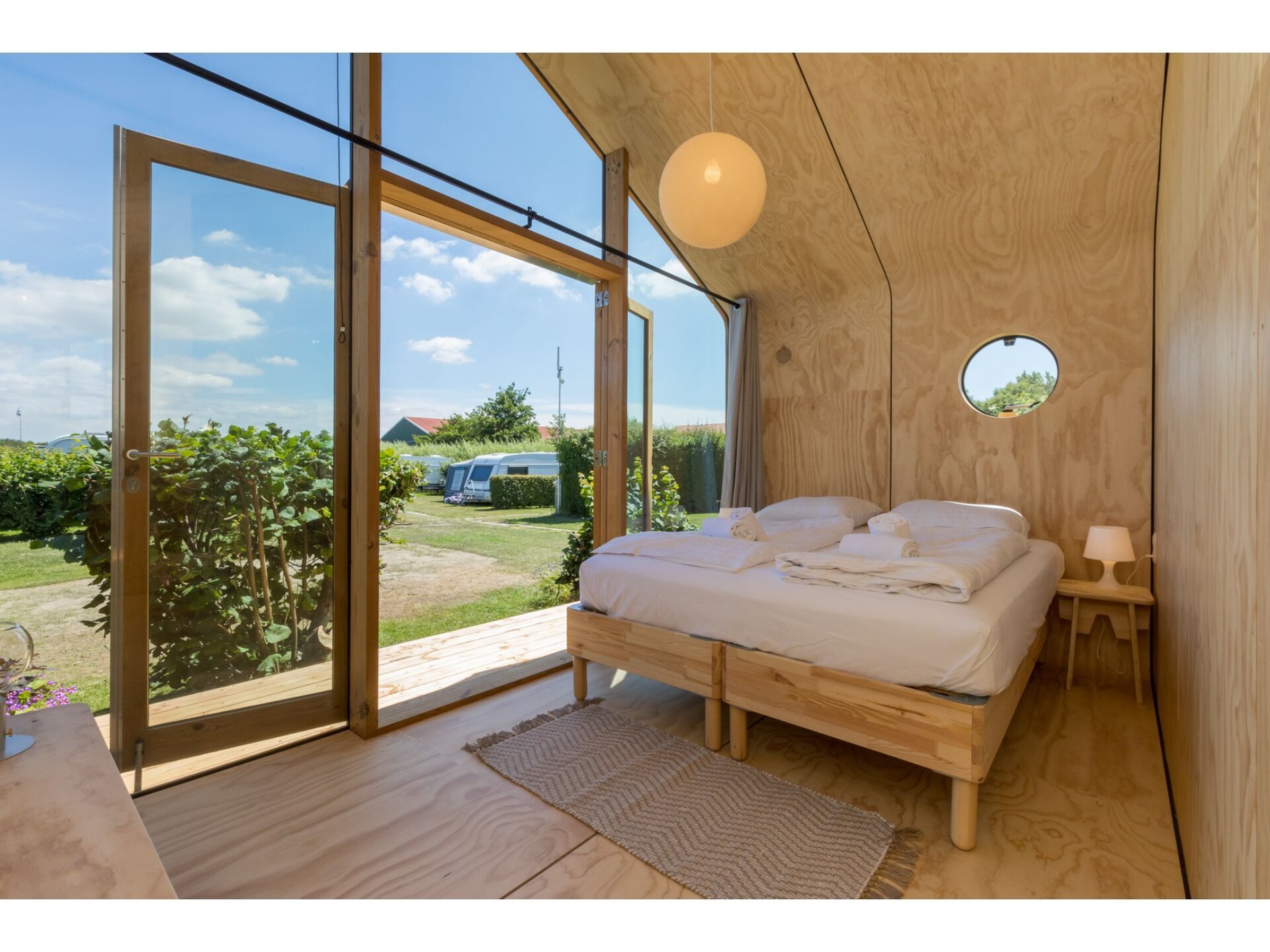 Wikkelhouse De Specht: duurzaam tiny house op Zeeuwse boerderij - foto 14