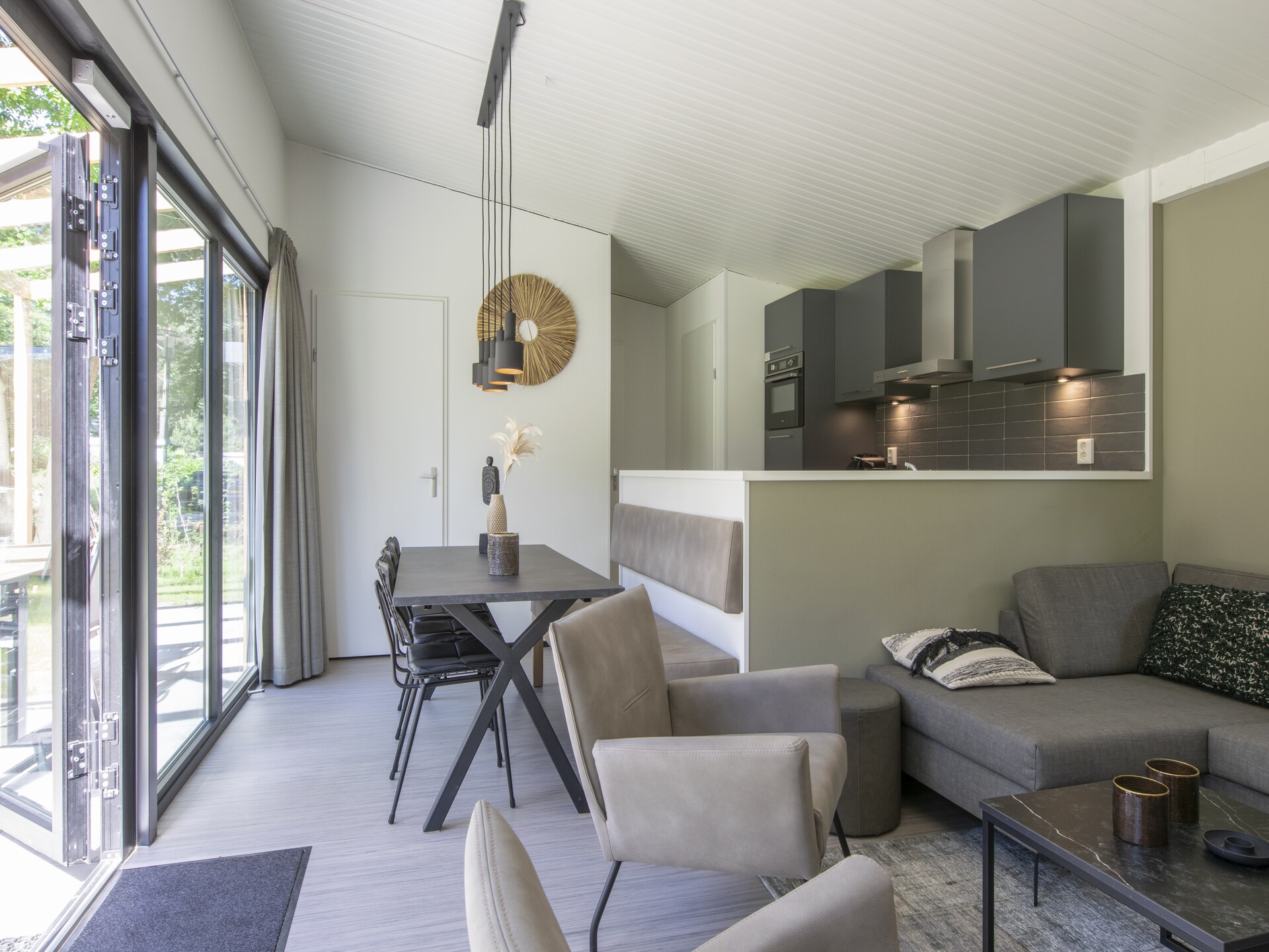 Chalet Bospark 't Wolfsven 16: Luxe familieverblijf in bosrijk Brabant - foto 11