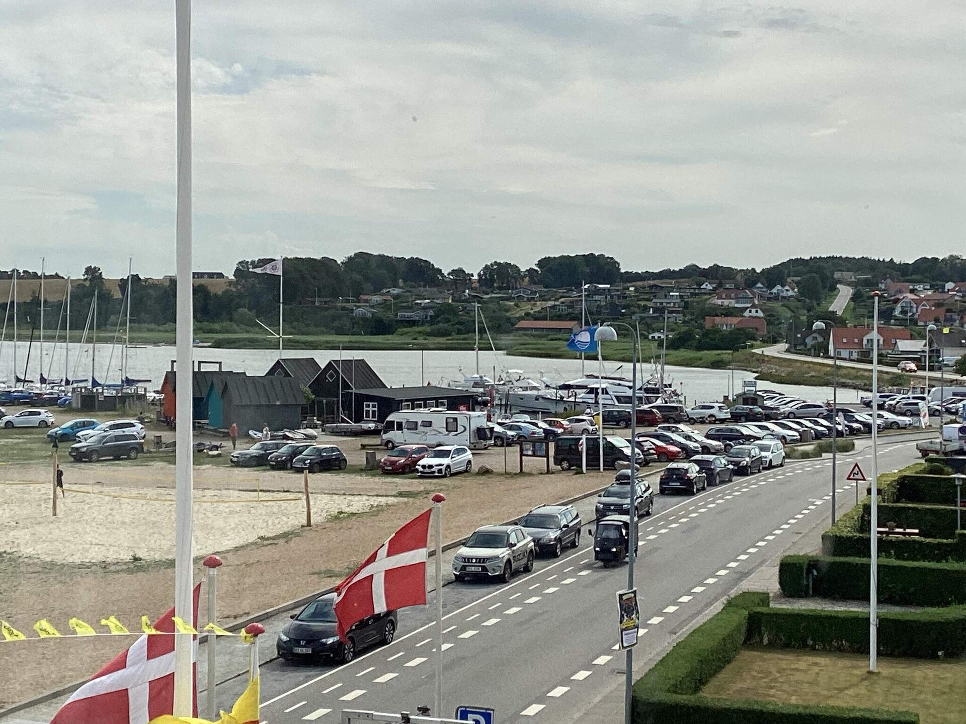 Vakantiehuis direct aan het strand van Hejls met uitzicht over de Kleine Belt - foto 18