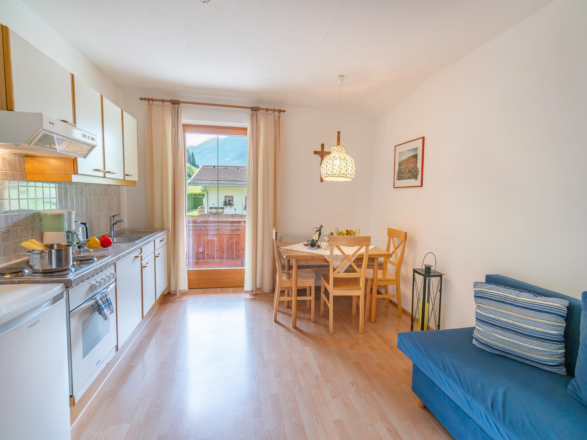 Appartement 15 in Neustift: knus balkon, 900m van skilift, voor 6 personen - foto 4