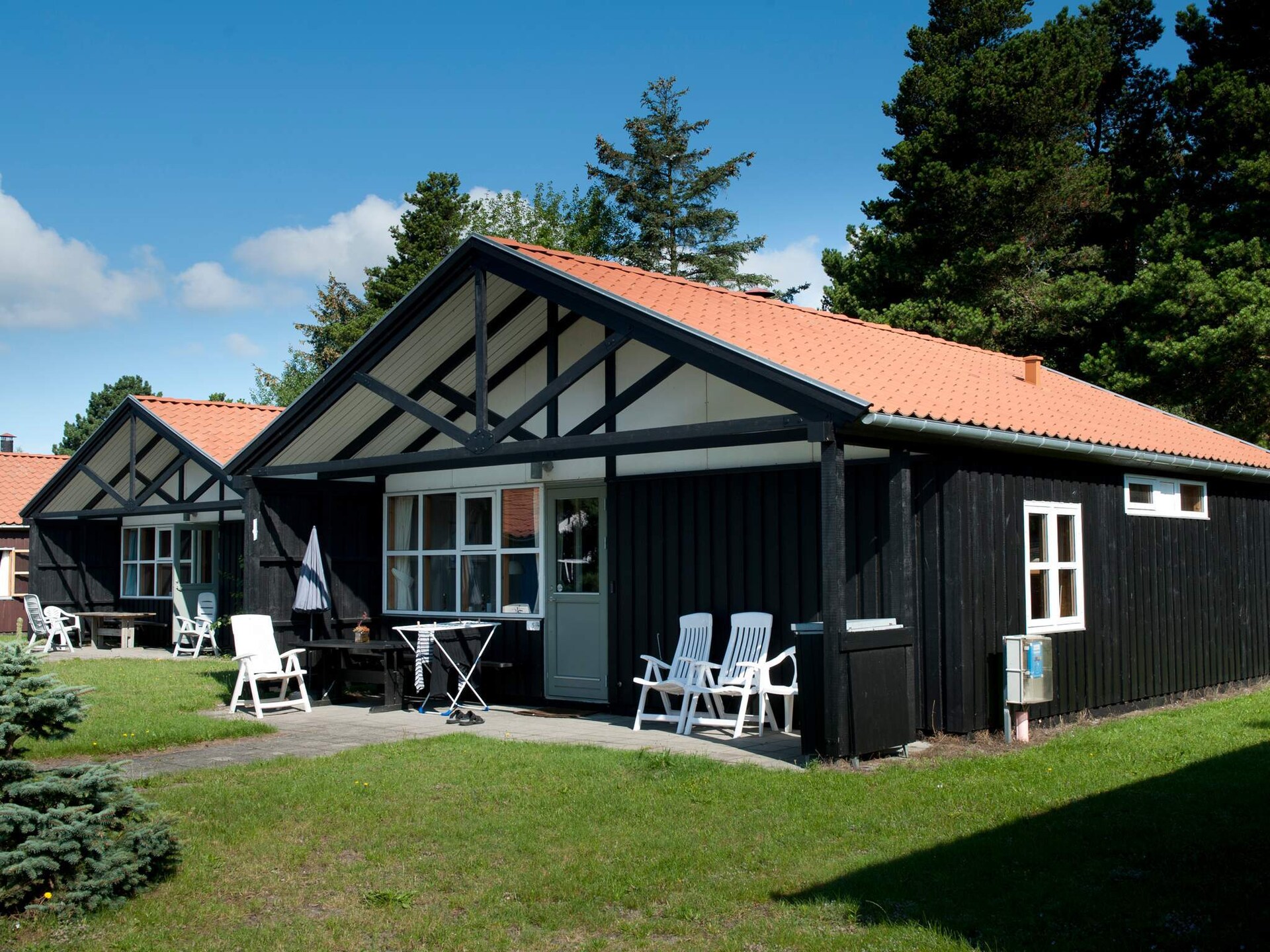 Gerenoveerd vakantiehuis bij het zandstrand in Væggerløse - foto 5