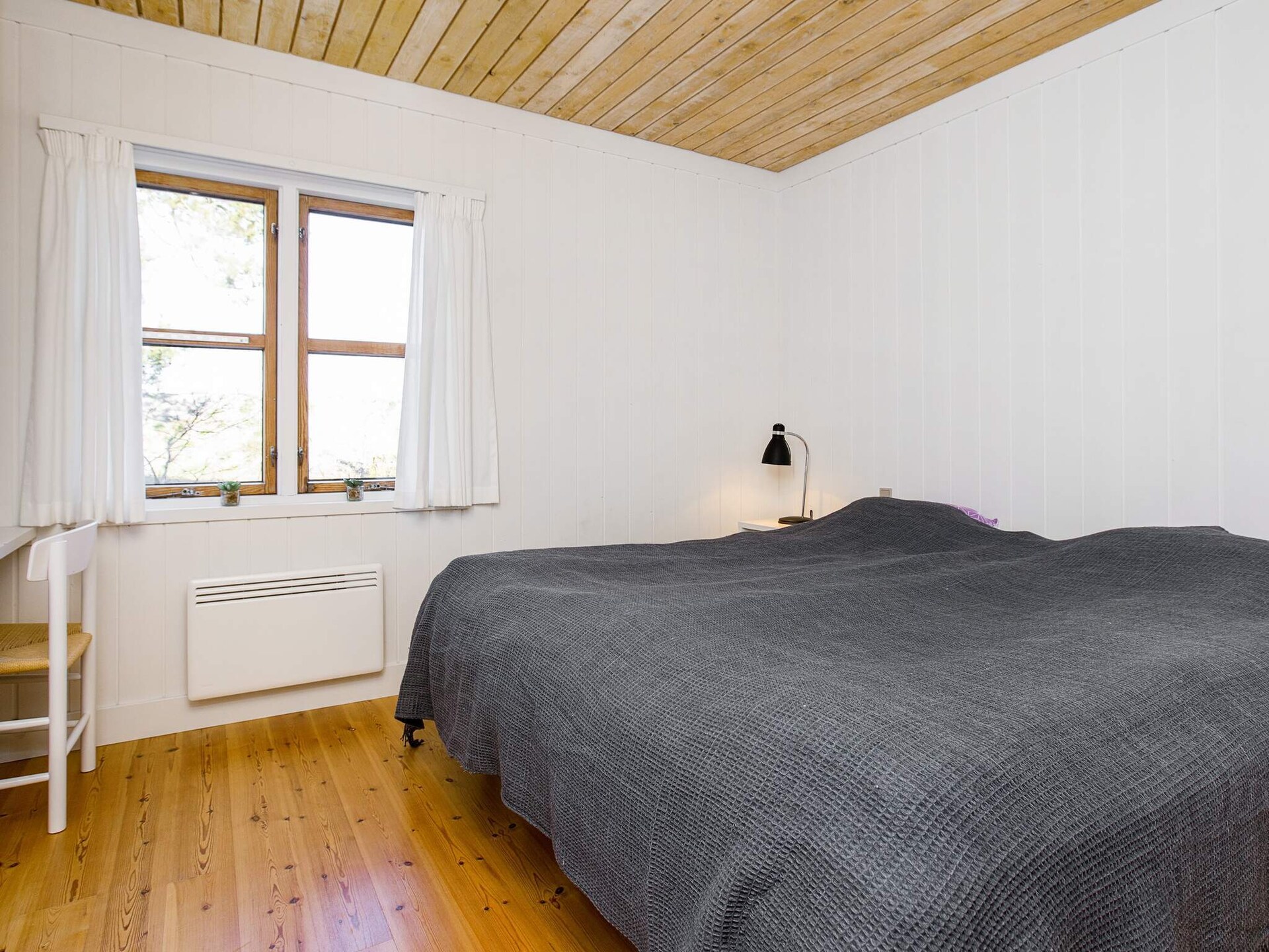 Gerenoveerd vakantiehuis bij het zandstrand in Væggerløse - foto 42