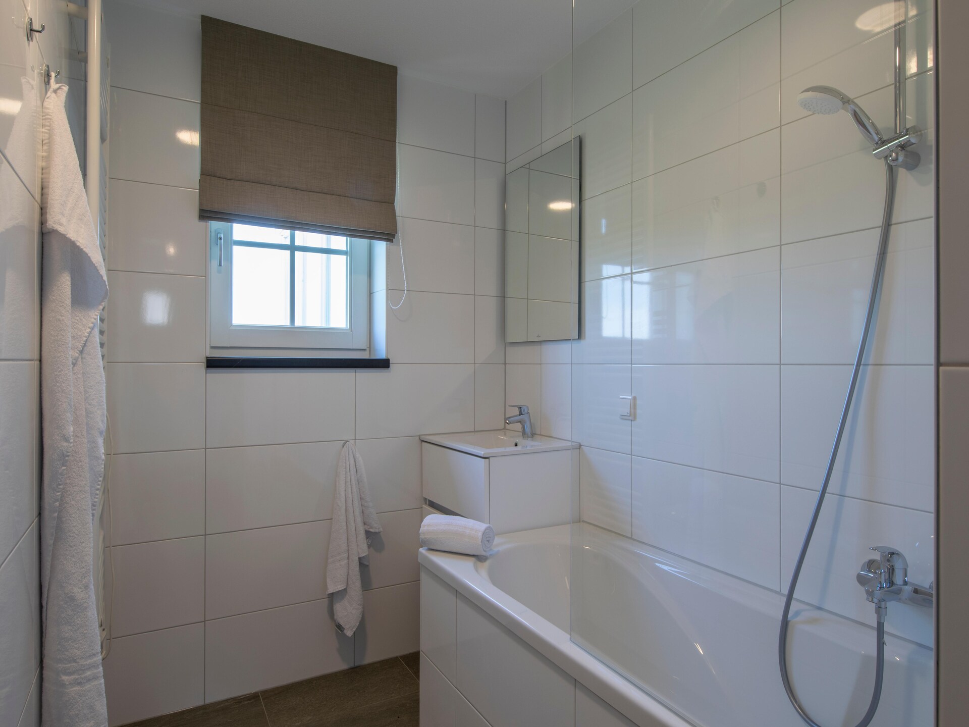 Luxe rietgedekte villa met tuin op vakantiepark in Someren, Brabant - foto 6