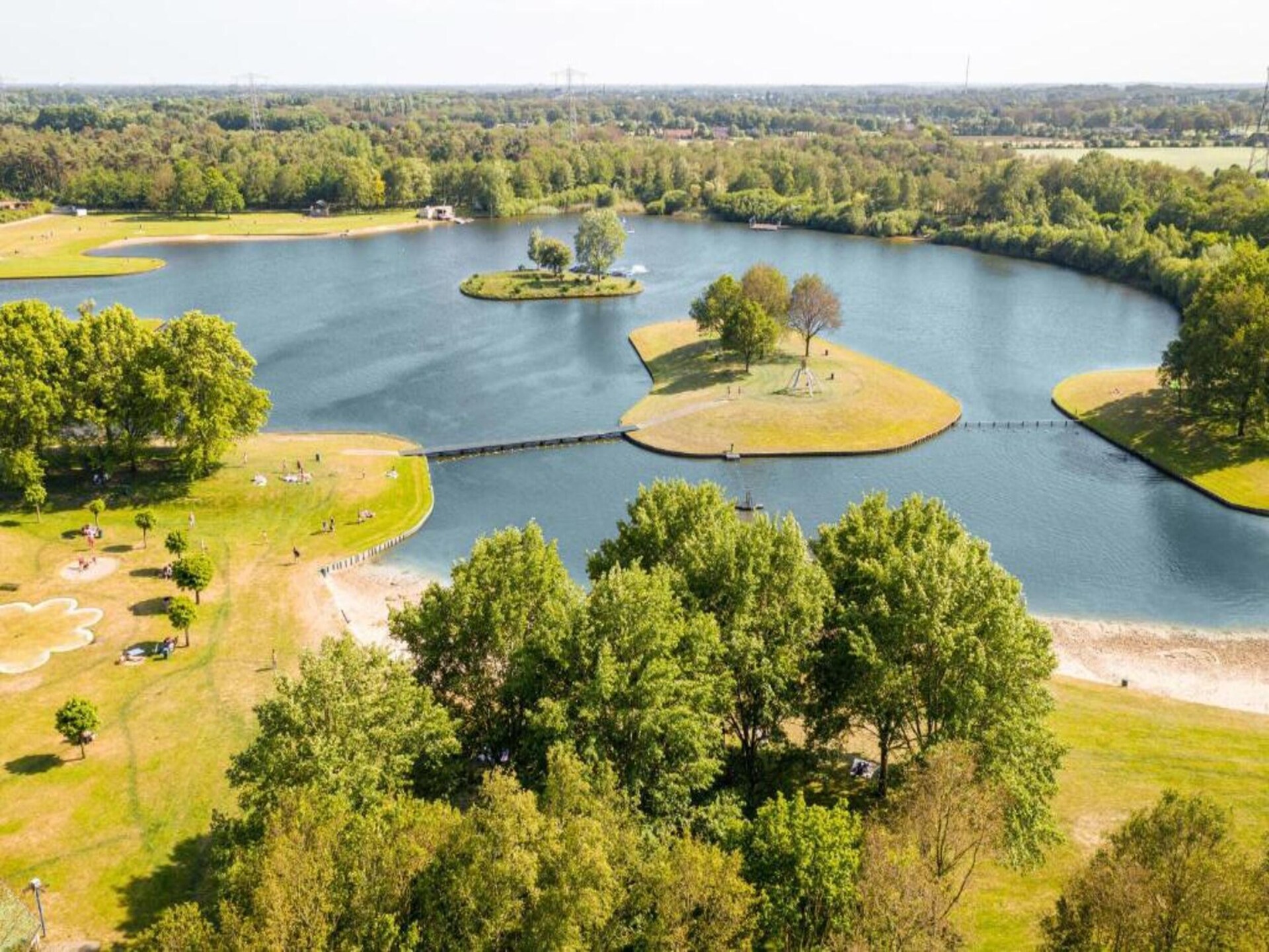 Luxe vakantielodge met airco op Recreatiepark Tolplas, huisdieren welkom - foto 38