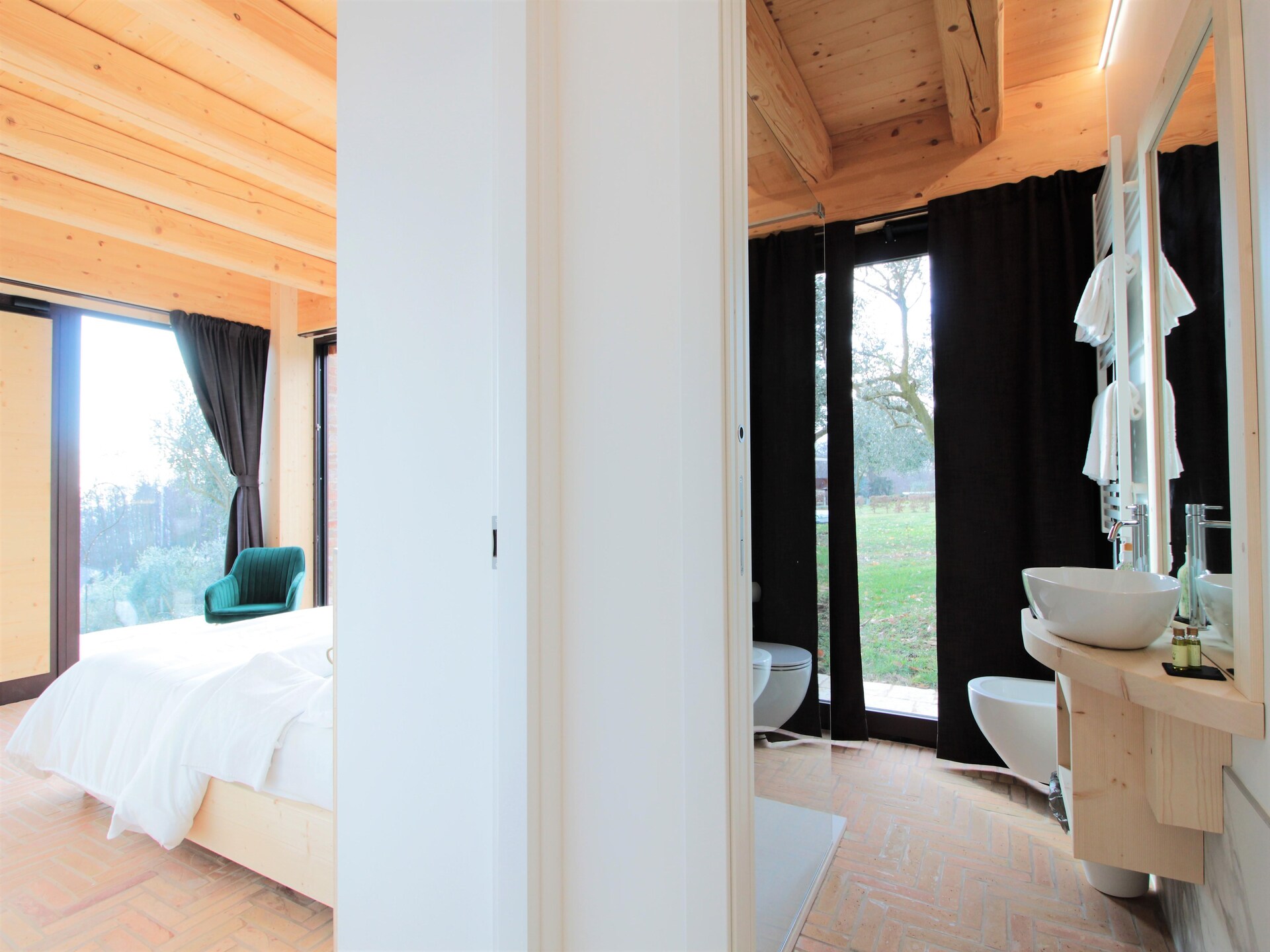 Dolce Colle: Luxe chalet met wellness tussen olijfbomen in Veneto - foto 24