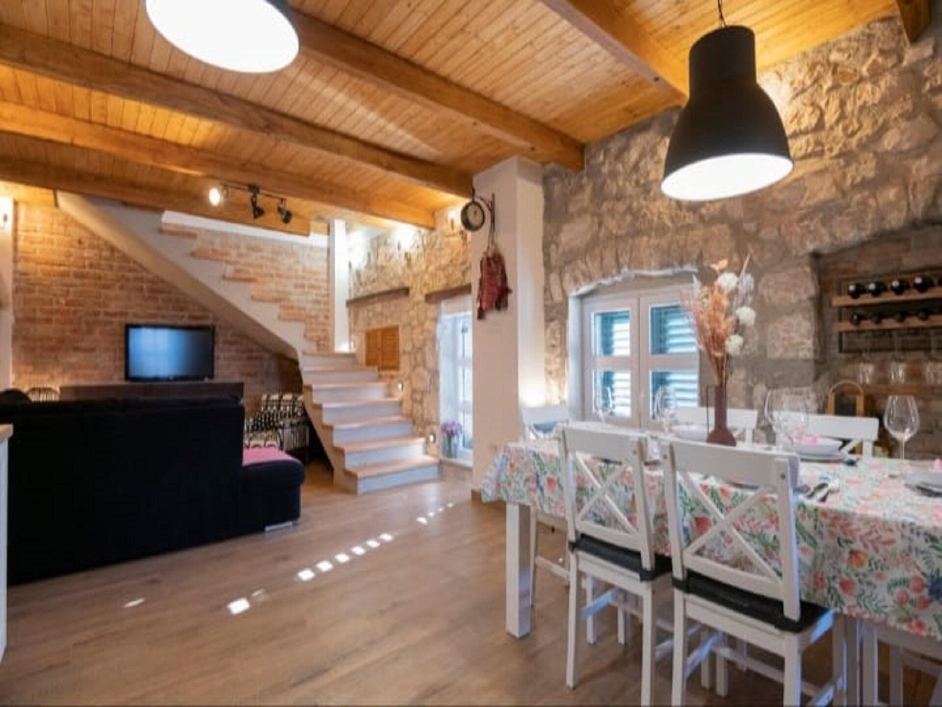 Ruim vakantiehuis Eli in Imotski voor 8 personen - foto 3
