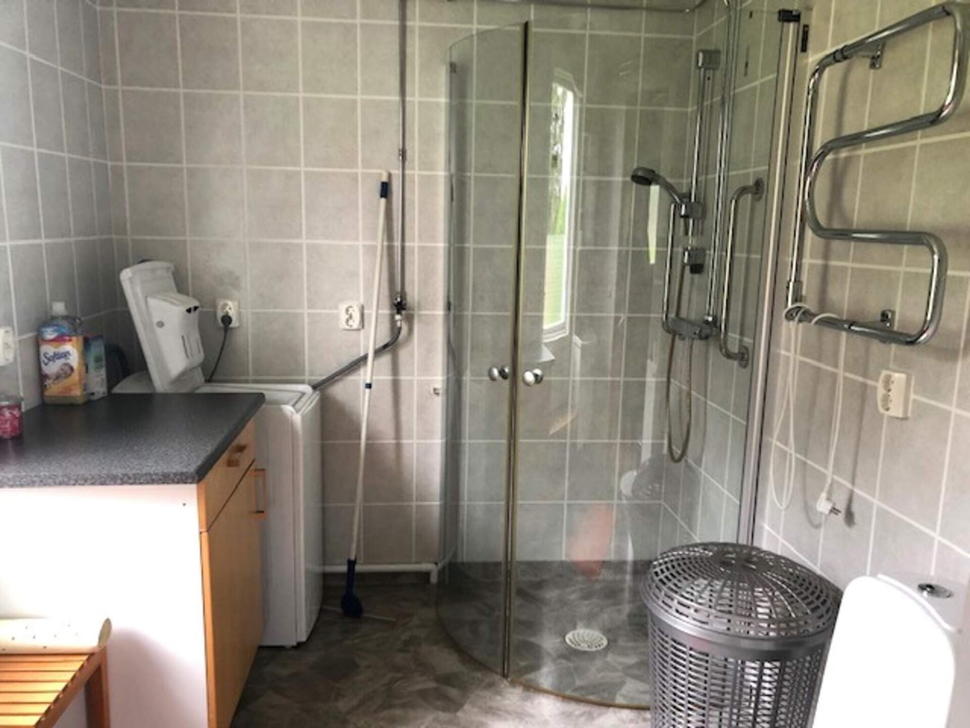 Modern vakantiehuis met uitzicht op het Storsjönmeer in Krokom - foto 31