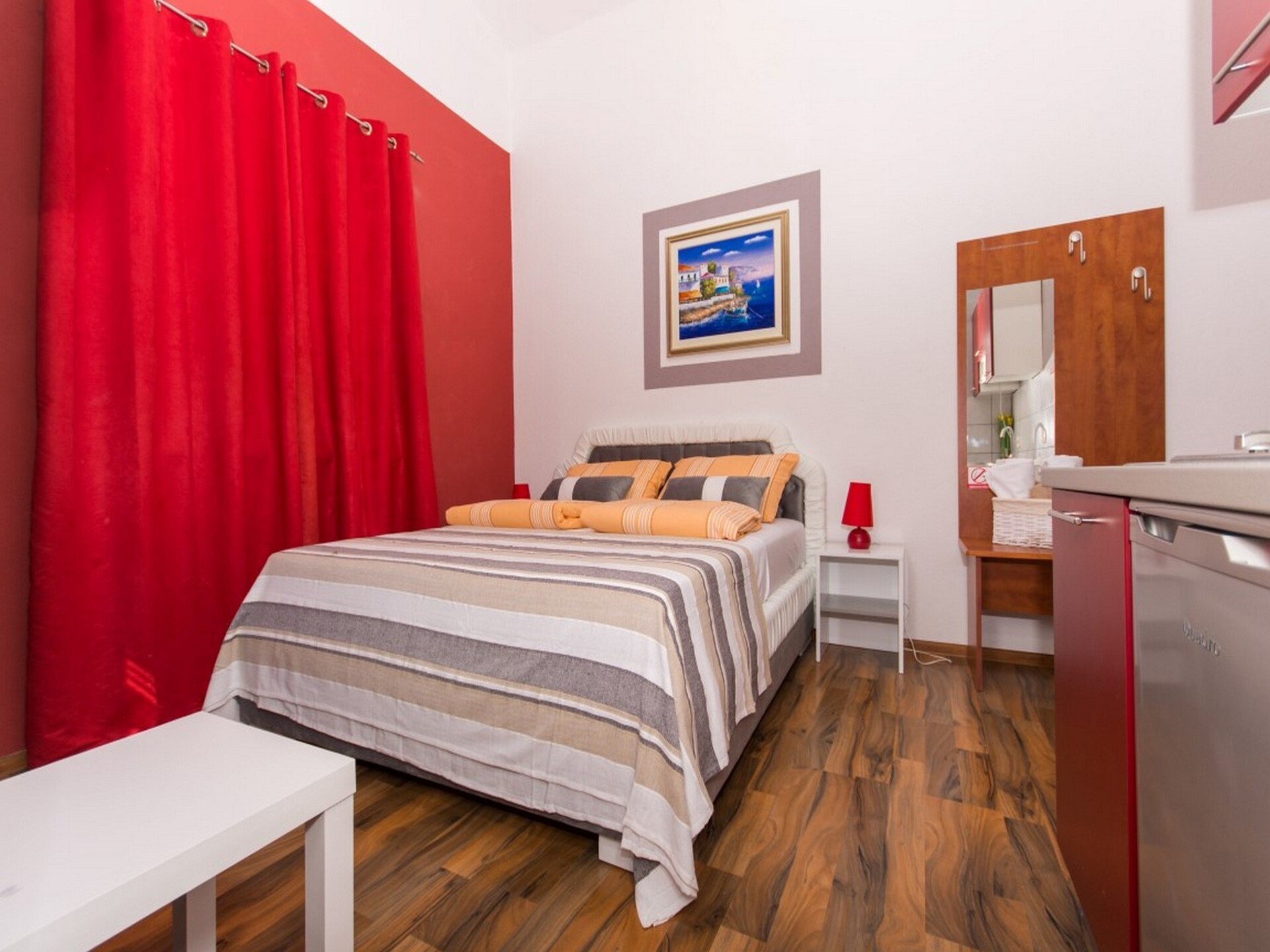 Appartement met balkon en zeezicht vlakbij het strand van Okrug Gornji - foto 13
