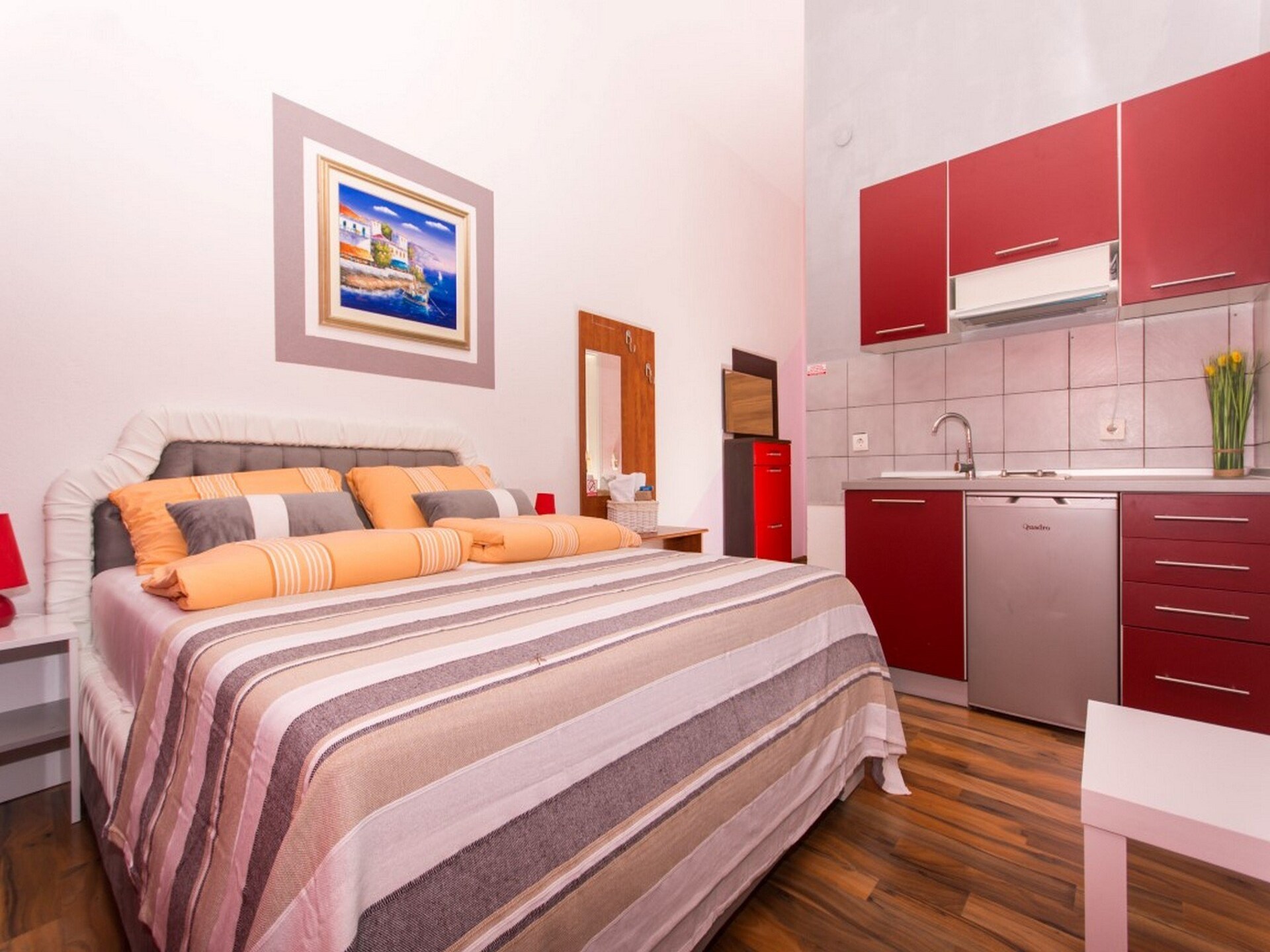 Appartement met balkon en zeezicht vlakbij het strand van Okrug Gornji - foto 16