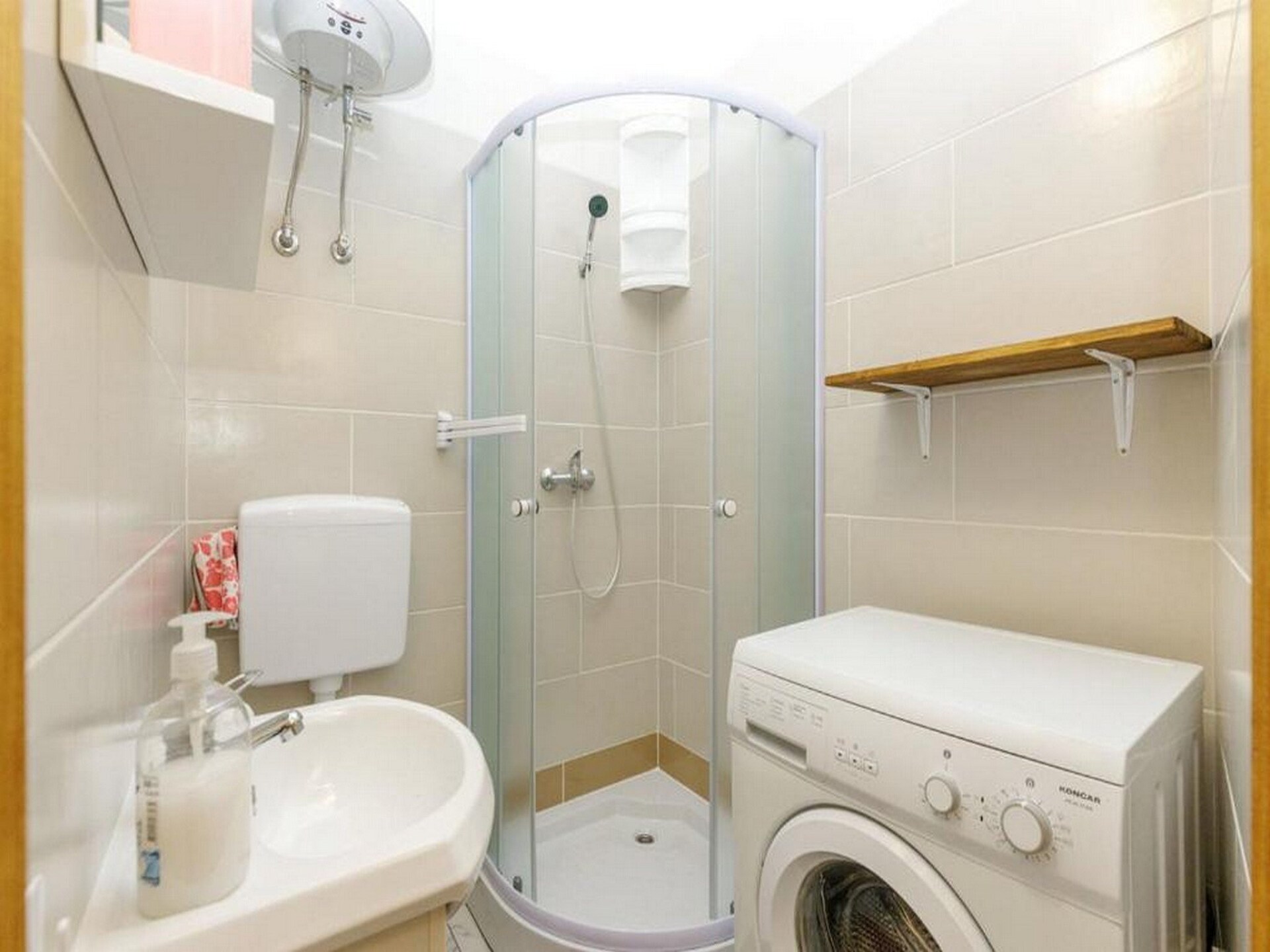 Gezellig appartement in historisch Senj, 200m van het strand - foto 10