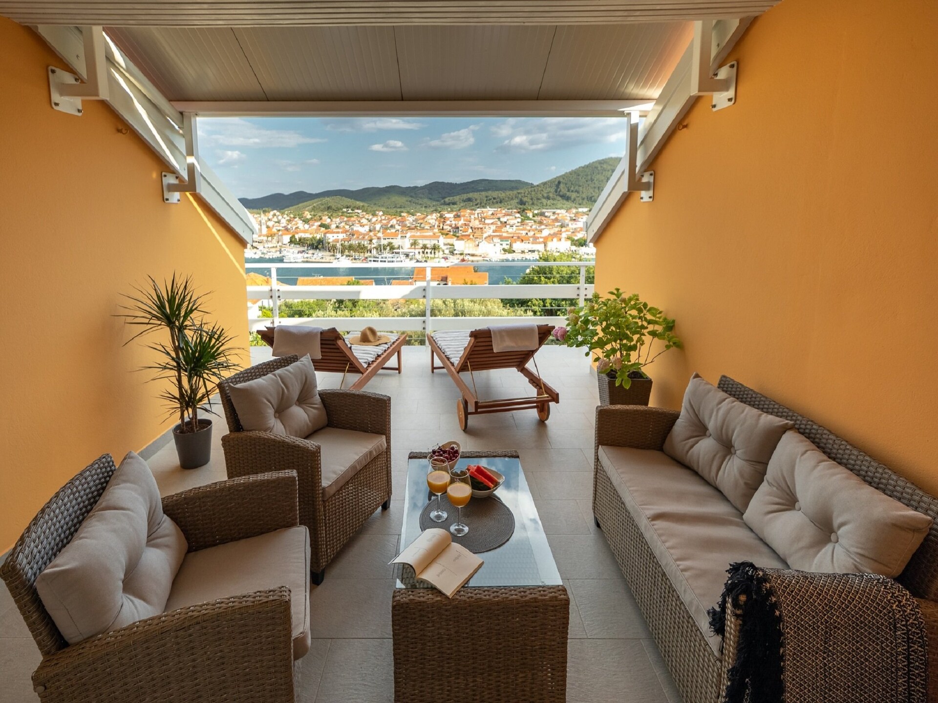 Royaal appartement met zeezicht en terras op 200 meter van het strand in Vela Luka - foto 19
