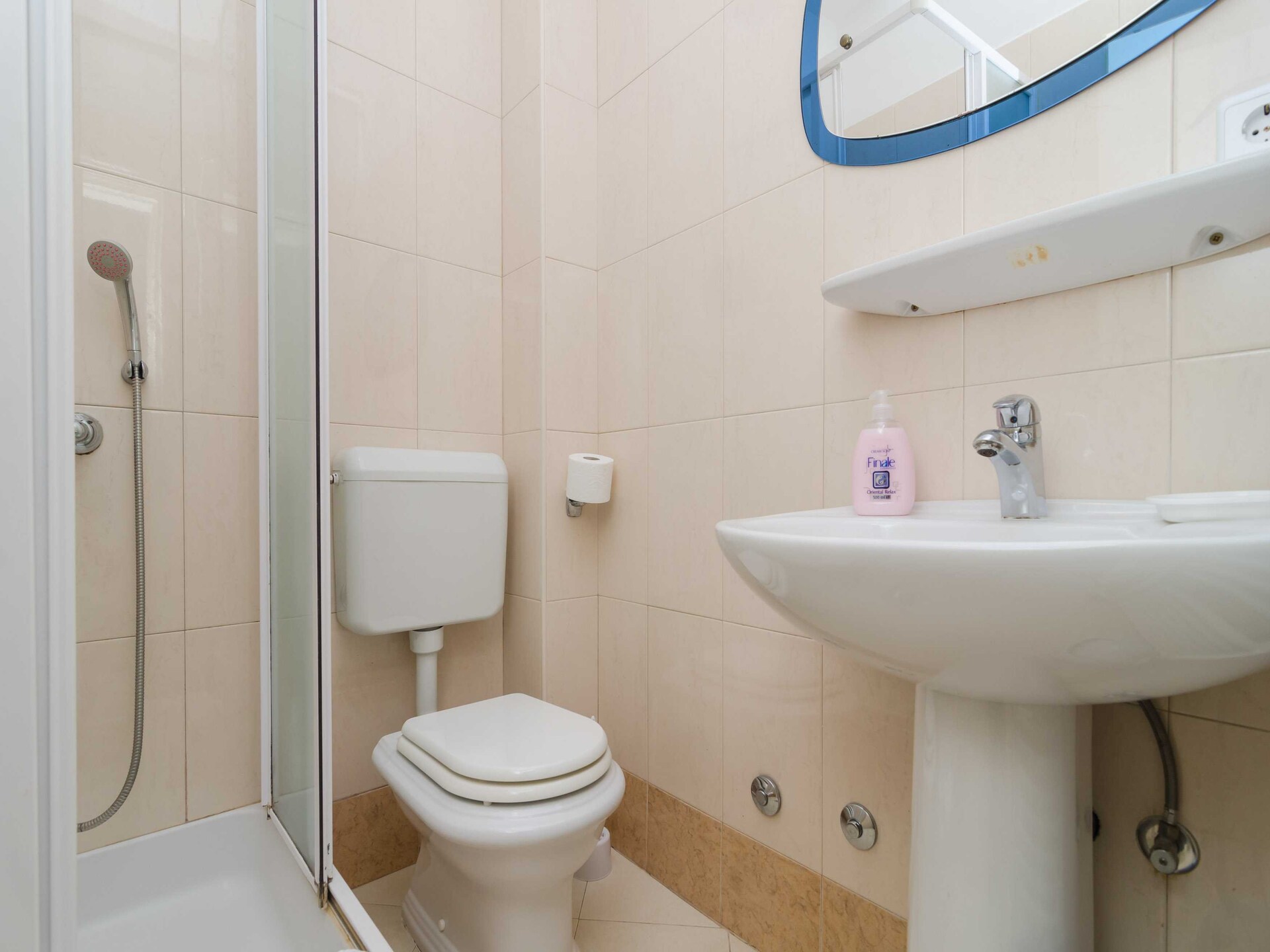 Kompact studio-appartement met balkon op 300 meter van het strand in Dubrovnik - foto 7