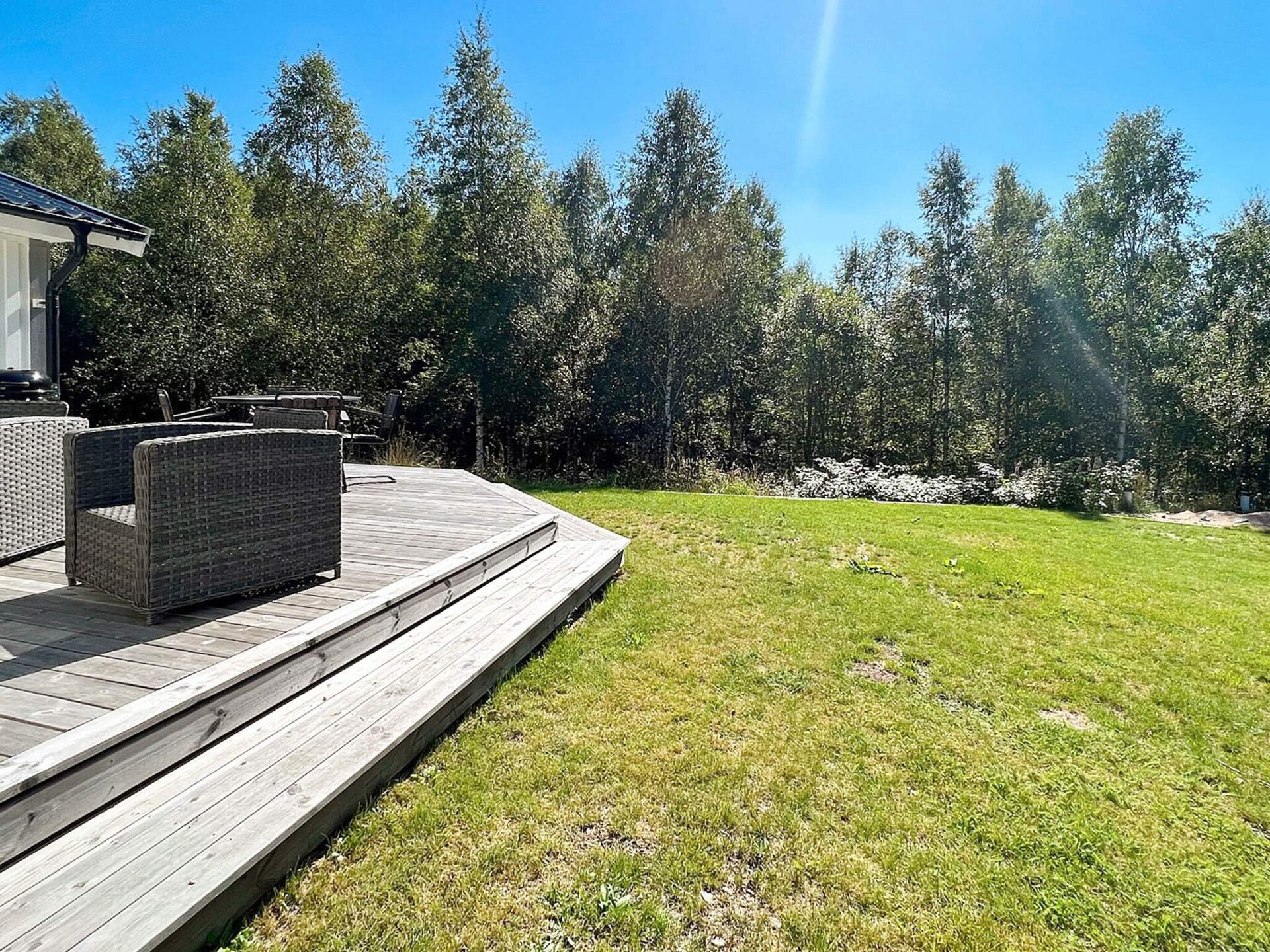 4-persoons vakantiehuis in Håcksvik op 700m van het meer - foto 11