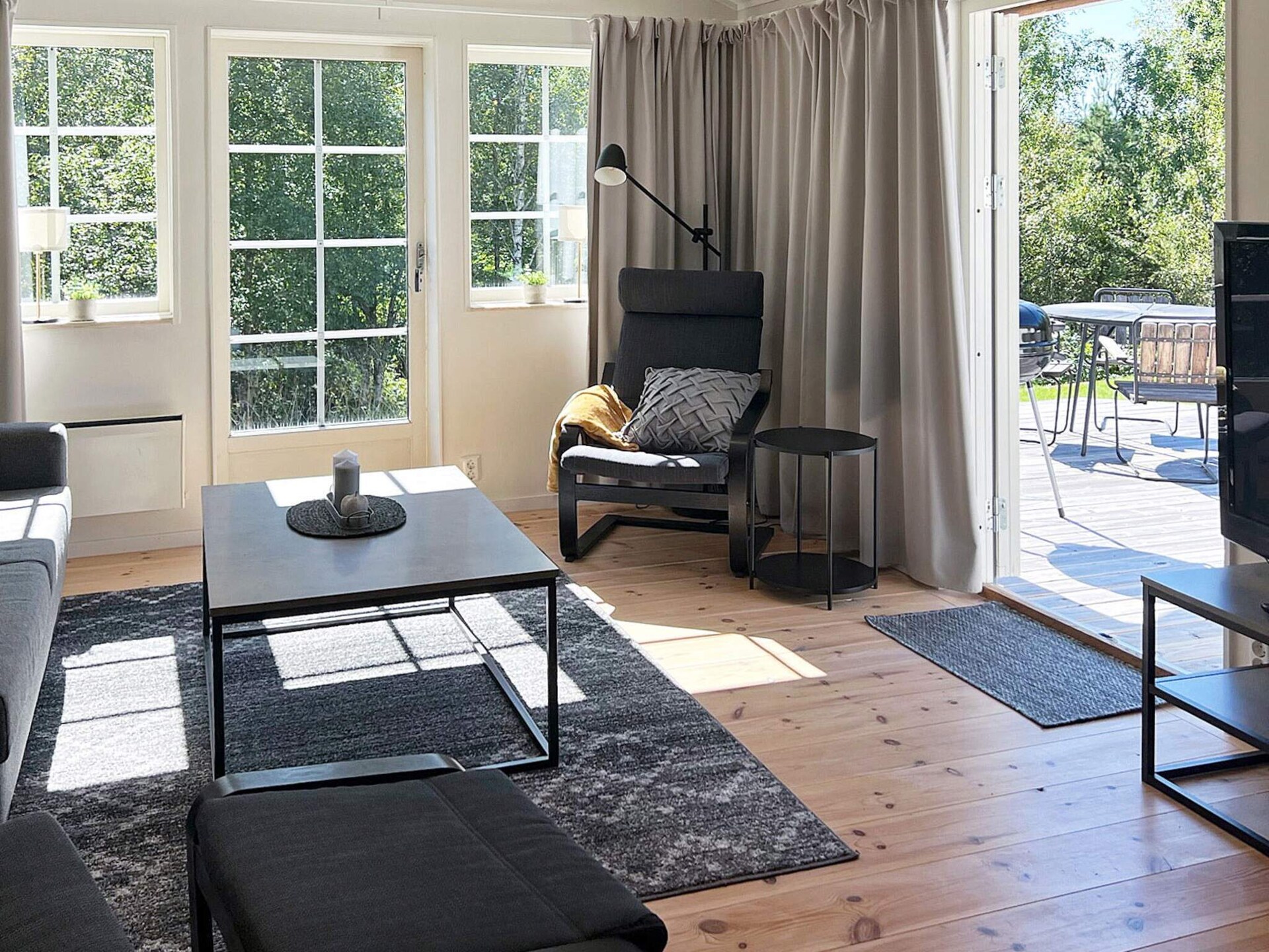 4-persoons vakantiehuis in Håcksvik op 700m van het meer - foto 17