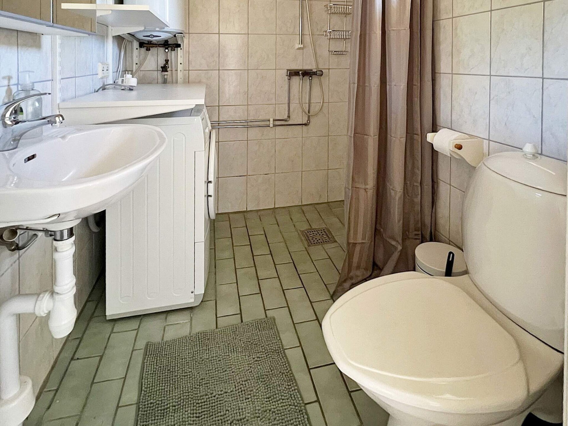 4-persoons vakantiehuis in Håcksvik op 700m van het meer - foto 18
