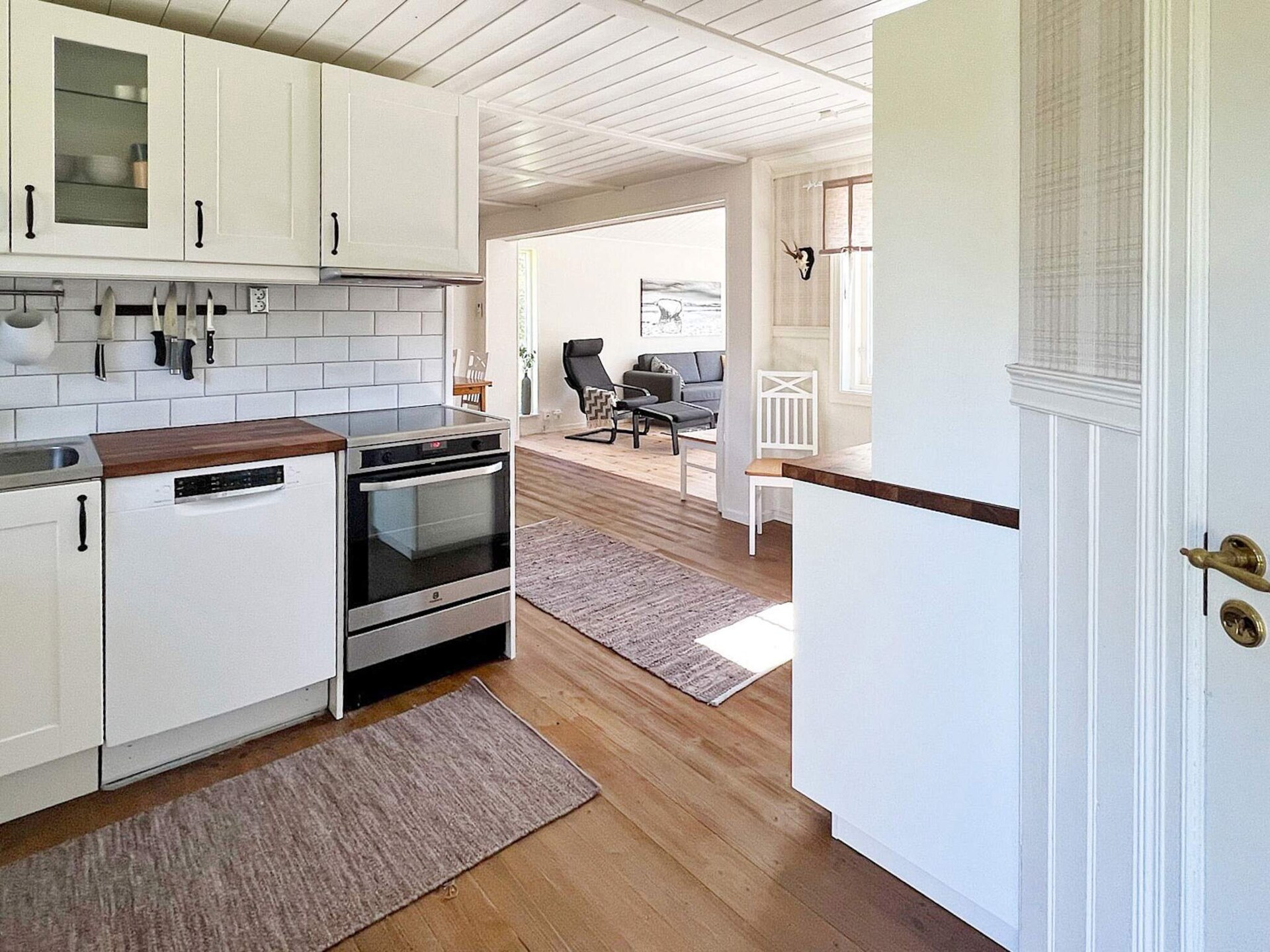 4-persoons vakantiehuis in Håcksvik op 700m van het meer - foto 24