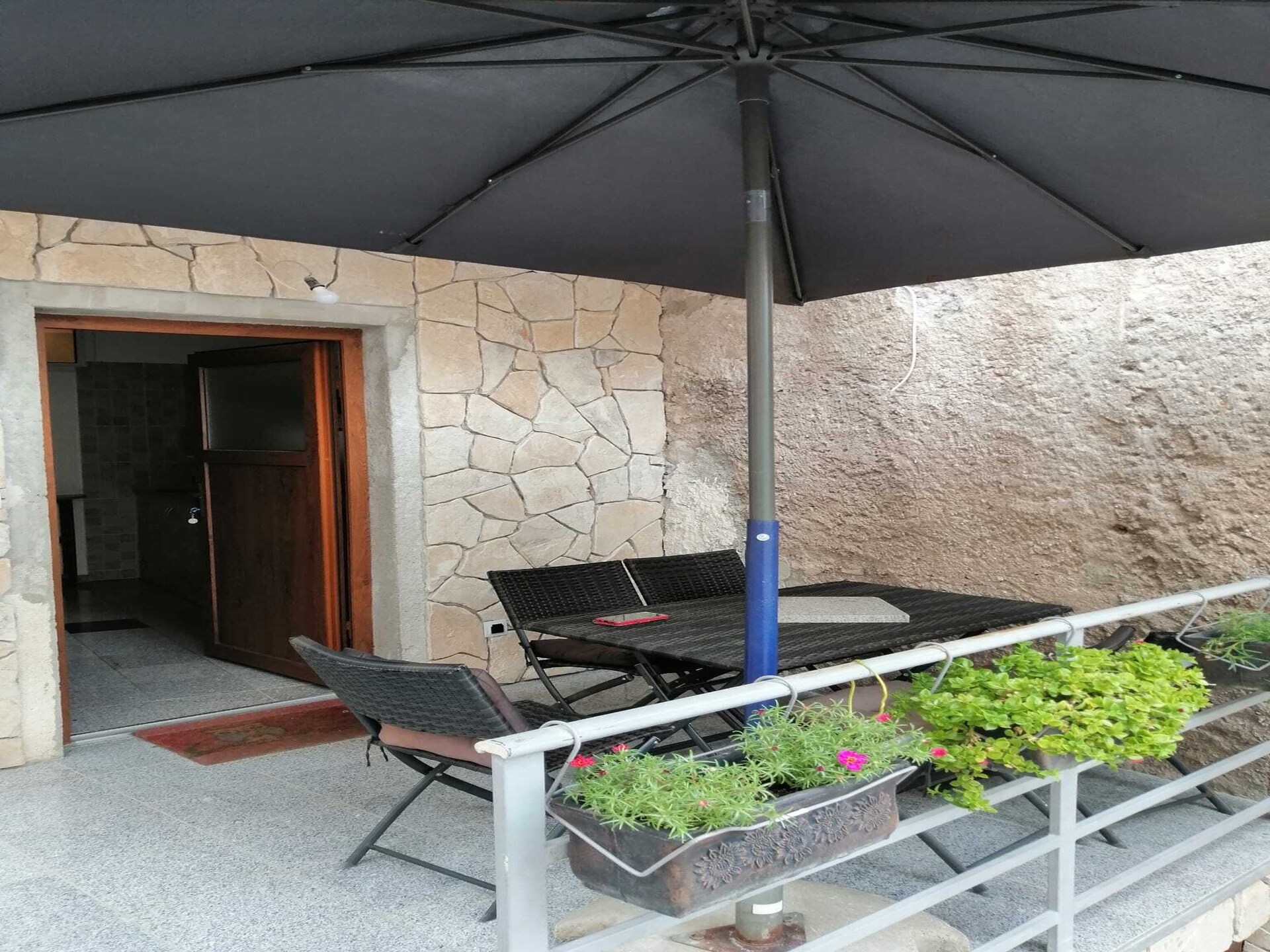 5-persoons appartement aan het strand in Senj met terras - foto 13