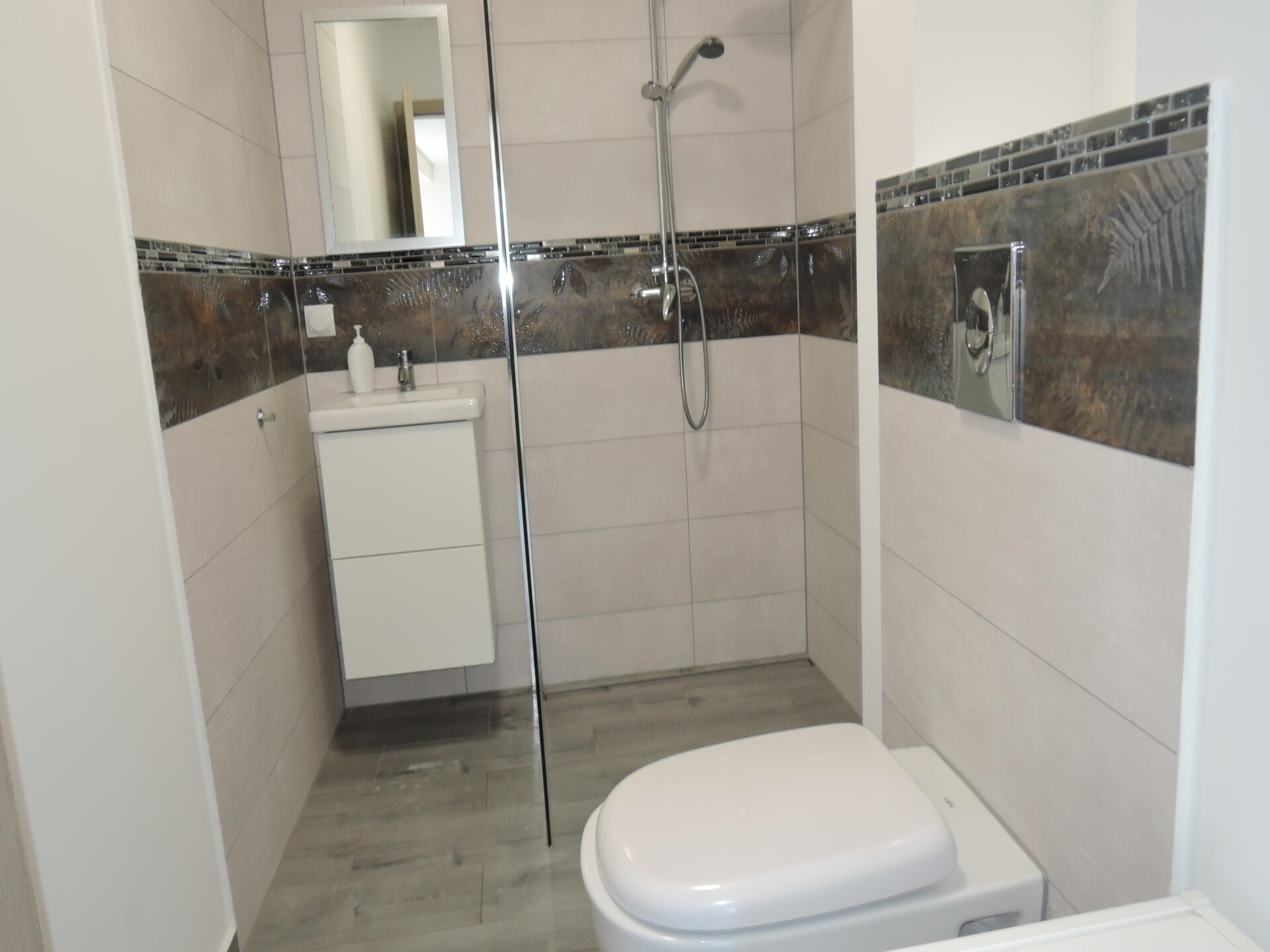 Ruim houten vakantiehuis voor 8 aan de rand van Kolczewo, vlakbij zee - foto 16