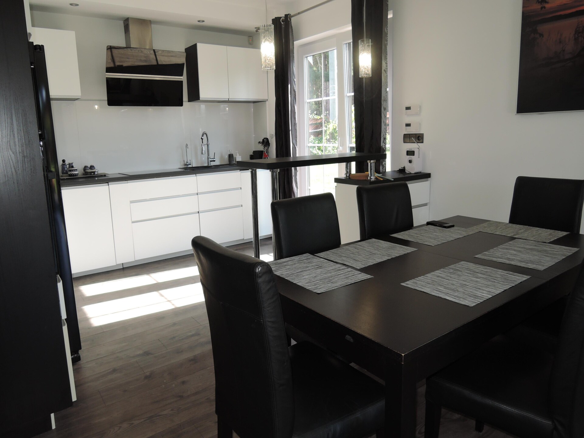 Ruim houten vakantiehuis voor 8 aan de rand van Kolczewo, vlakbij zee - foto 9