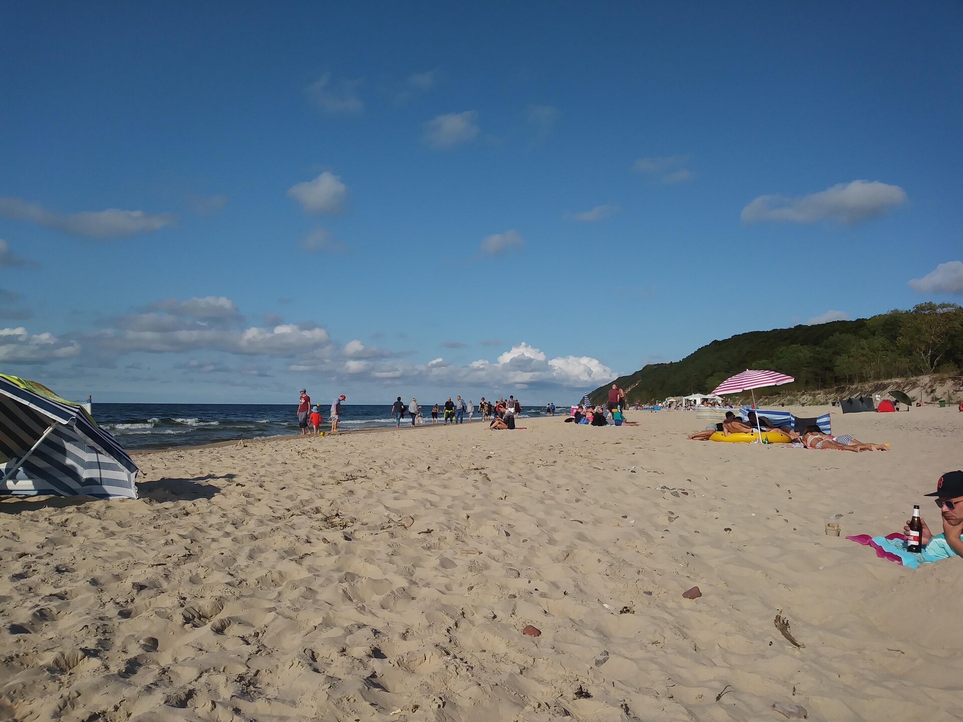 Ruim houten vakantiehuis voor 8 aan de rand van Kolczewo, vlakbij zee - foto 23