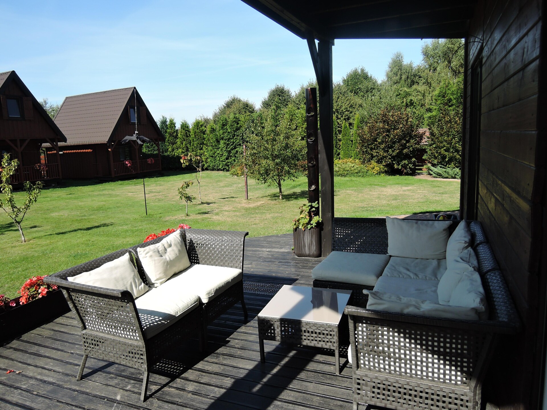 Ruim houten vakantiehuis voor 8 aan de rand van Kolczewo, vlakbij zee - foto 21