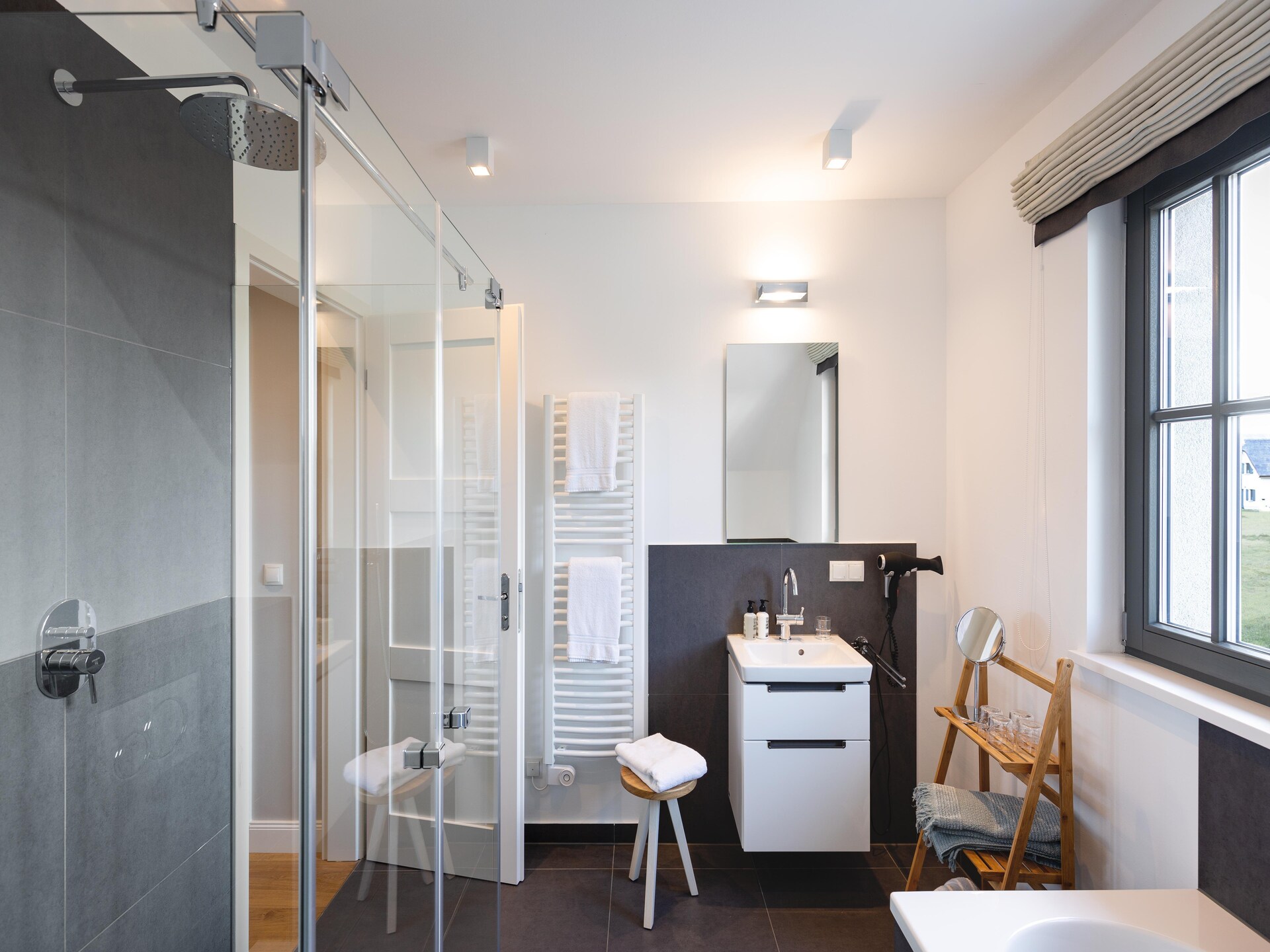 Reetvilla Superior 4P – Wellness & Oostzee strand op 800m in Dranske - foto 11
