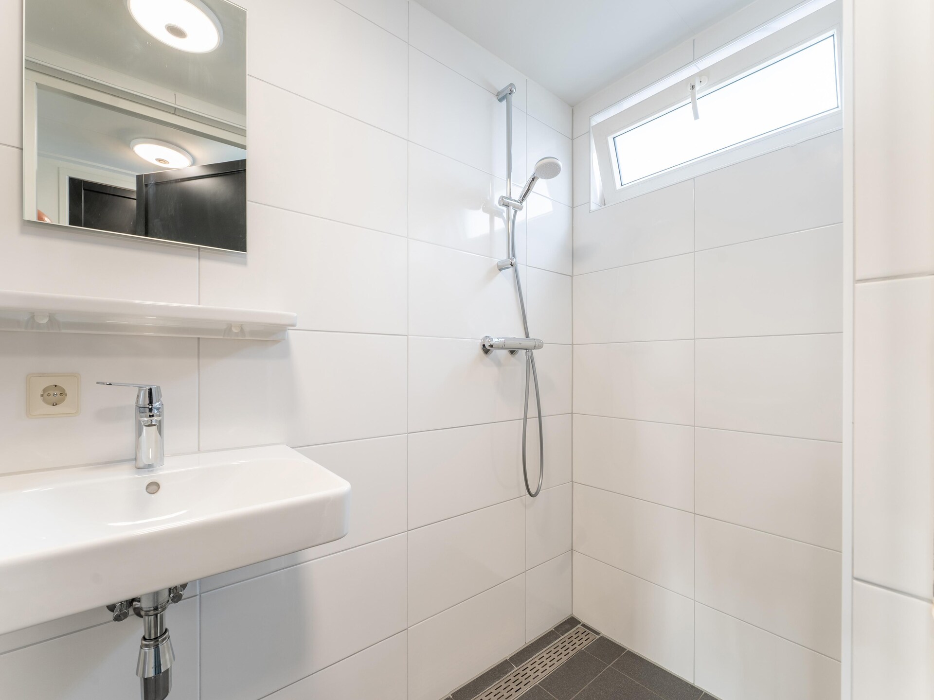 Genieten in Silvolde II: Luxe vakantiehuis met hottub en speelruimte - foto 28