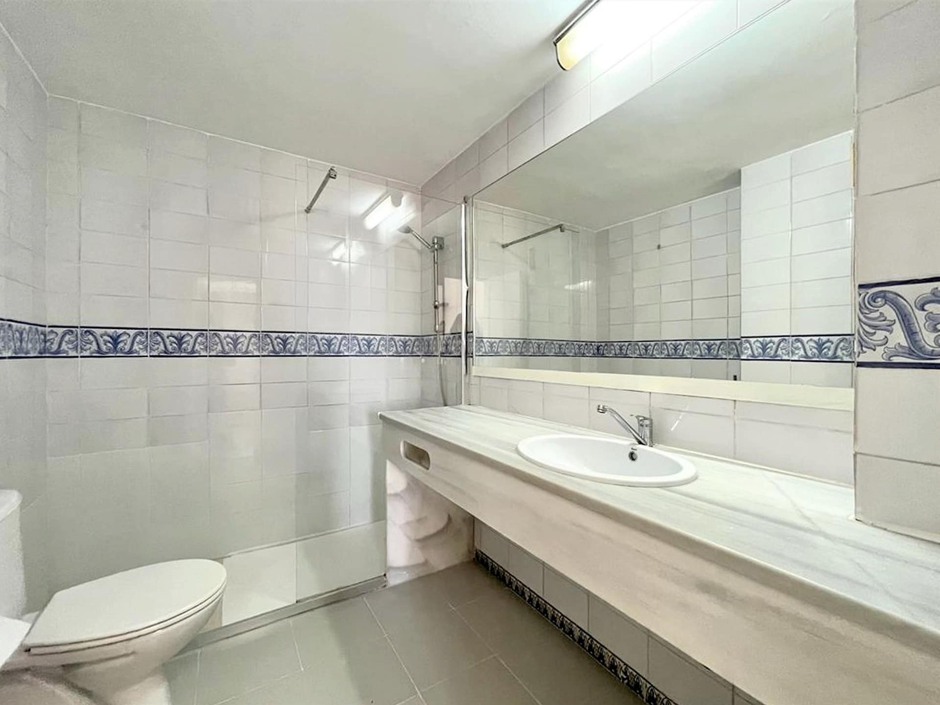 Op 400 m van het strand: Licht appartement in Roquetas de Mar - foto 17