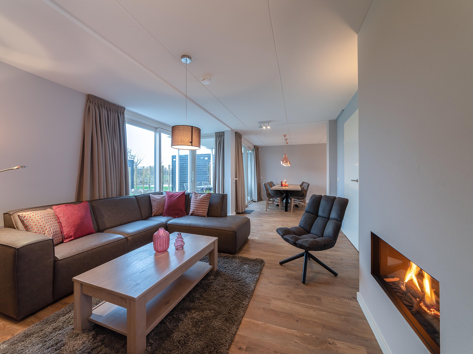 Luxe vrijstaand vakantiehuis met sauna op 100m van zee in Colijnsplaat - foto 9