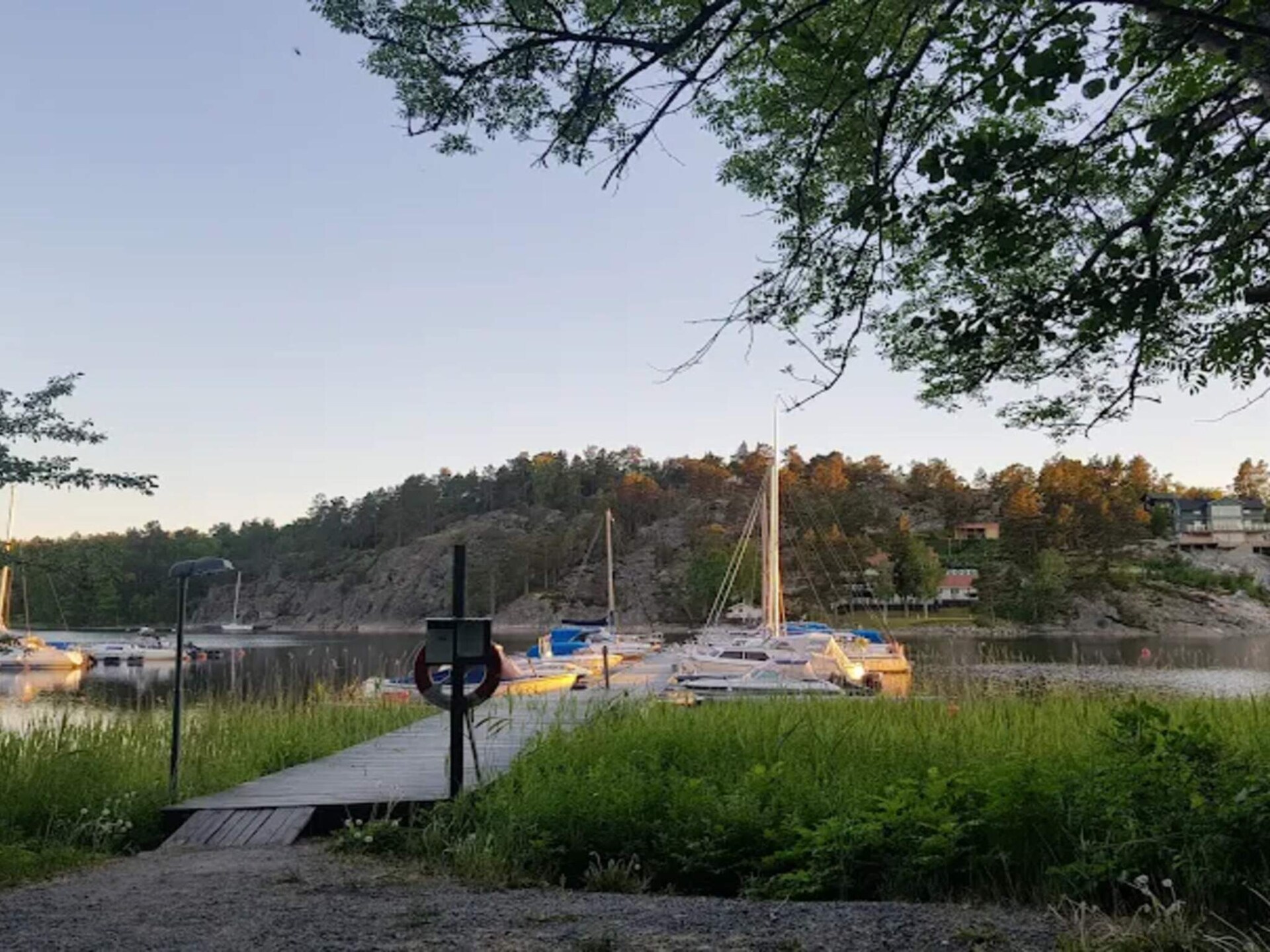 Idyllische blokhut aan het Stora Färgen-meer met panoramisch uitzicht - foto 15