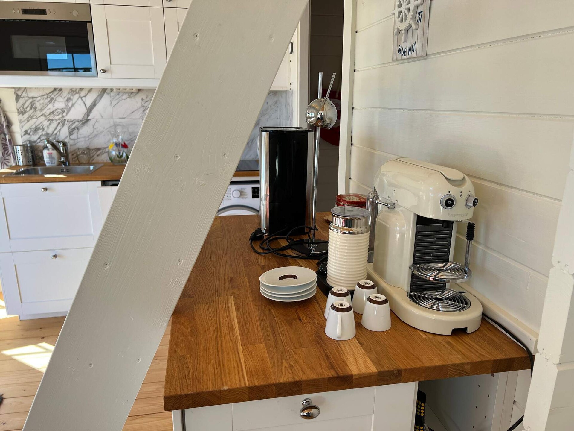 Aan zee: Sfeervol vakantiehuis op Ingarö met uitzicht op het meer - foto 28