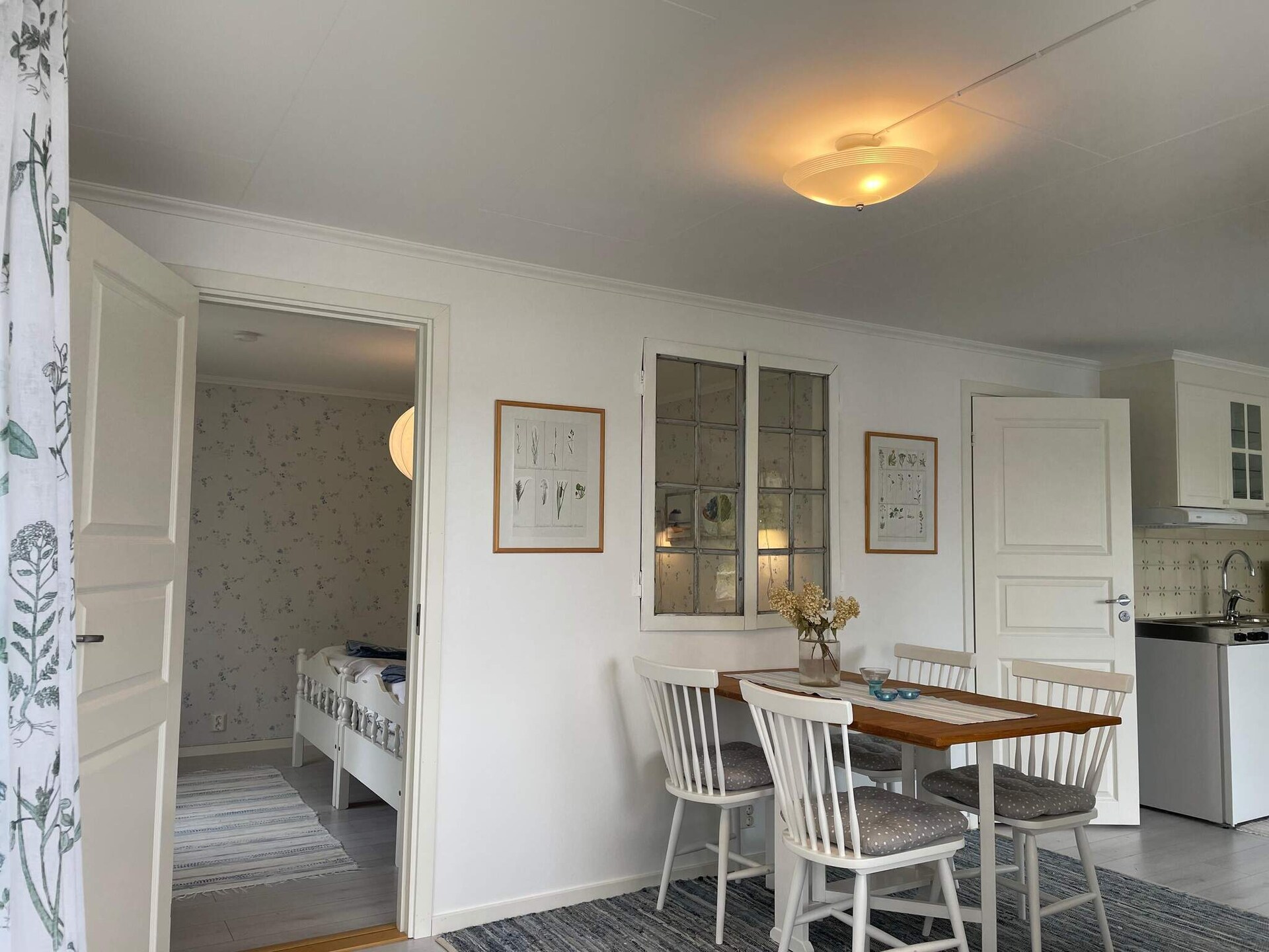 Vakantiehuis aan het Lelång meer met boot en panoramisch uitzicht - foto 21