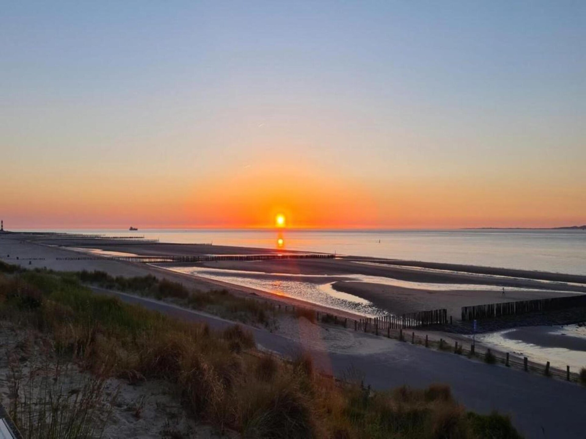 Moderne vrijstaande villa op Vakantiepark Zeebad, 900m van strand - foto 25