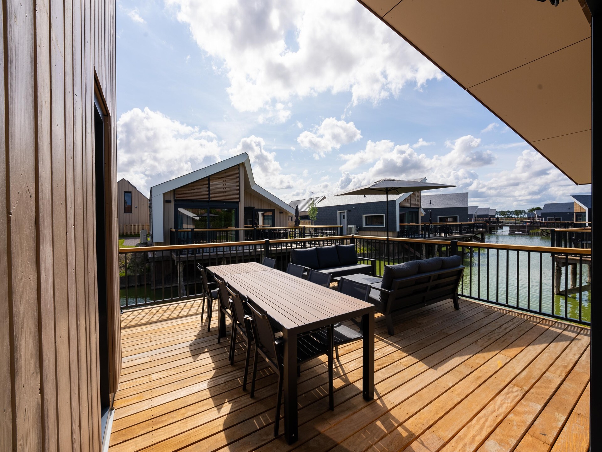 Moderne watervilla voor 8 personen op Vakantiepark Zeebad in Breskens - foto 11