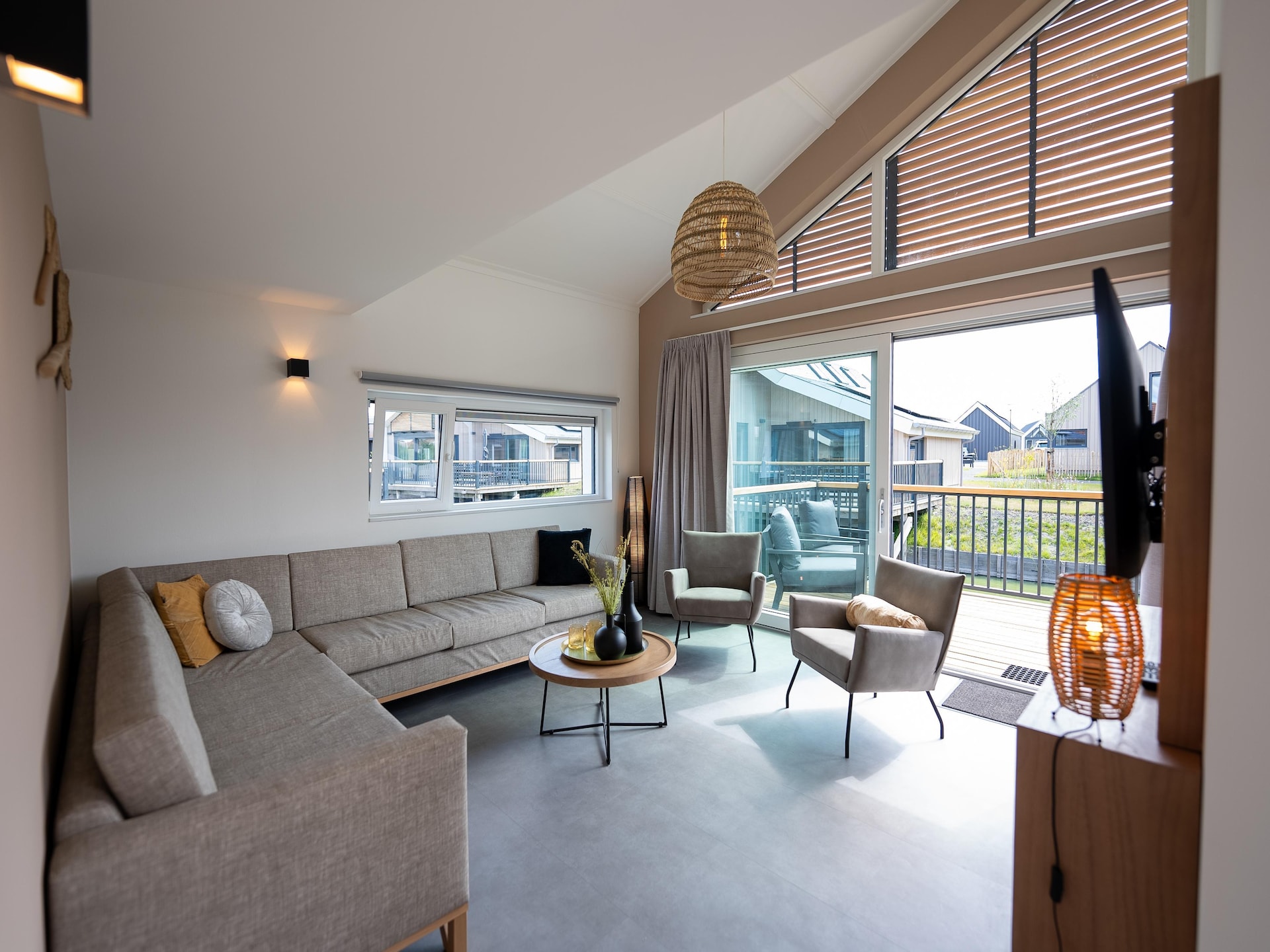 Moderne watervilla voor 8 personen op Vakantiepark Zeebad in Breskens - foto 2
