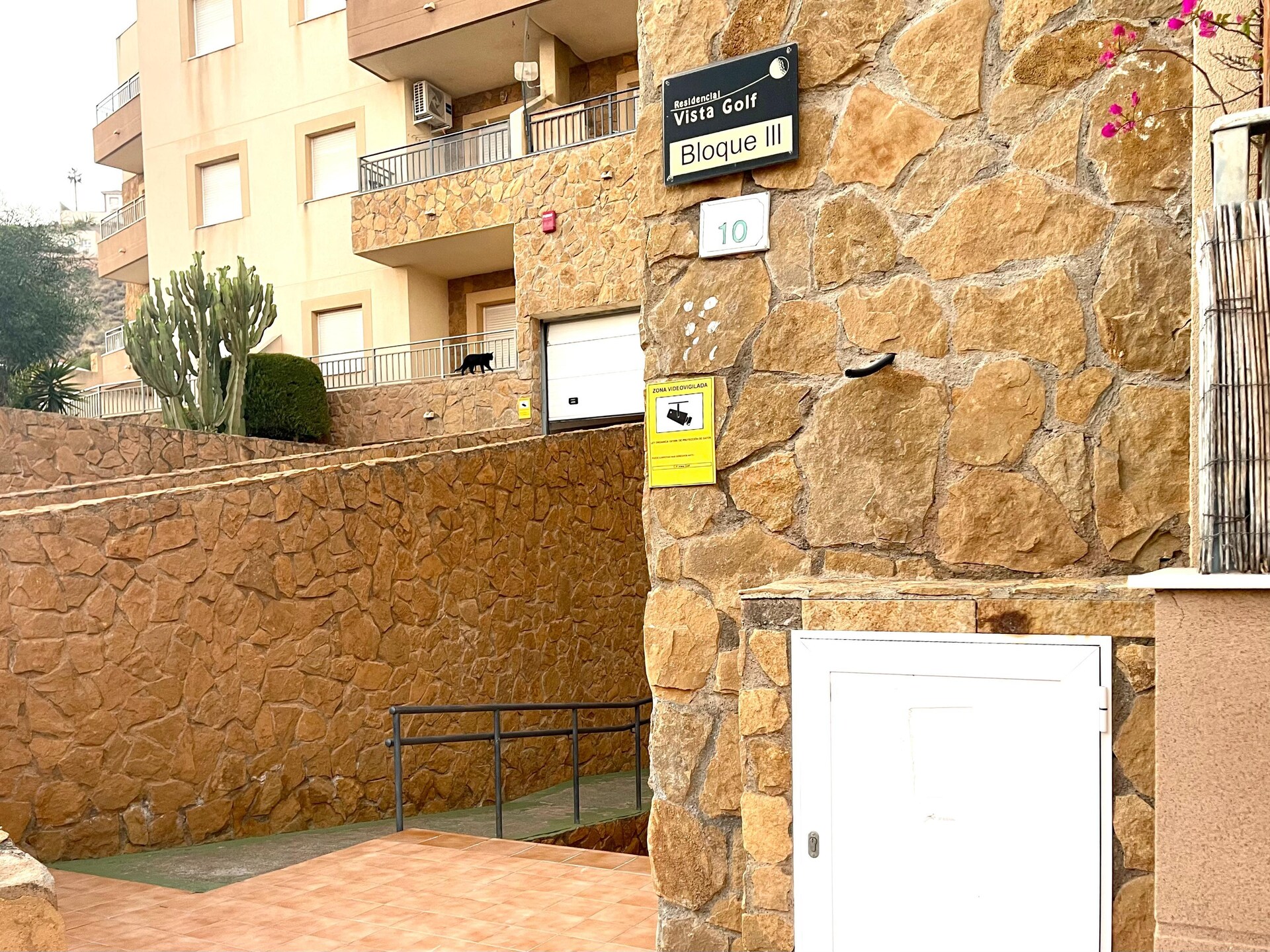 Gelijkvloers golfappartement met privéterras in La Envía - foto 8