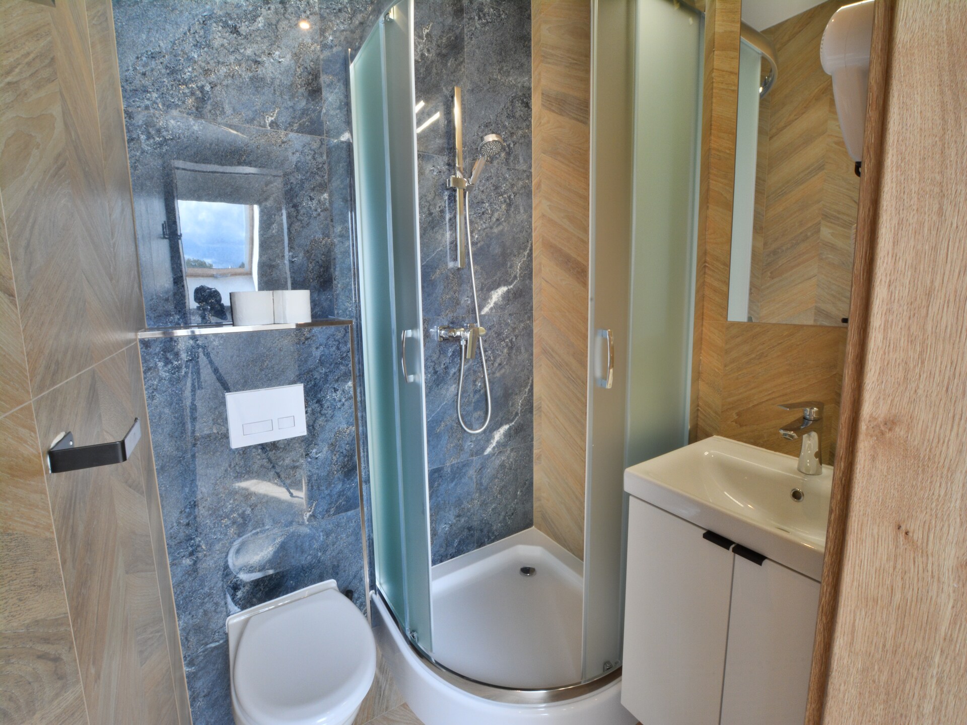 Aan het strand: Comfortabel appartement in Ustronie Morskie · 3 pers. - foto 7