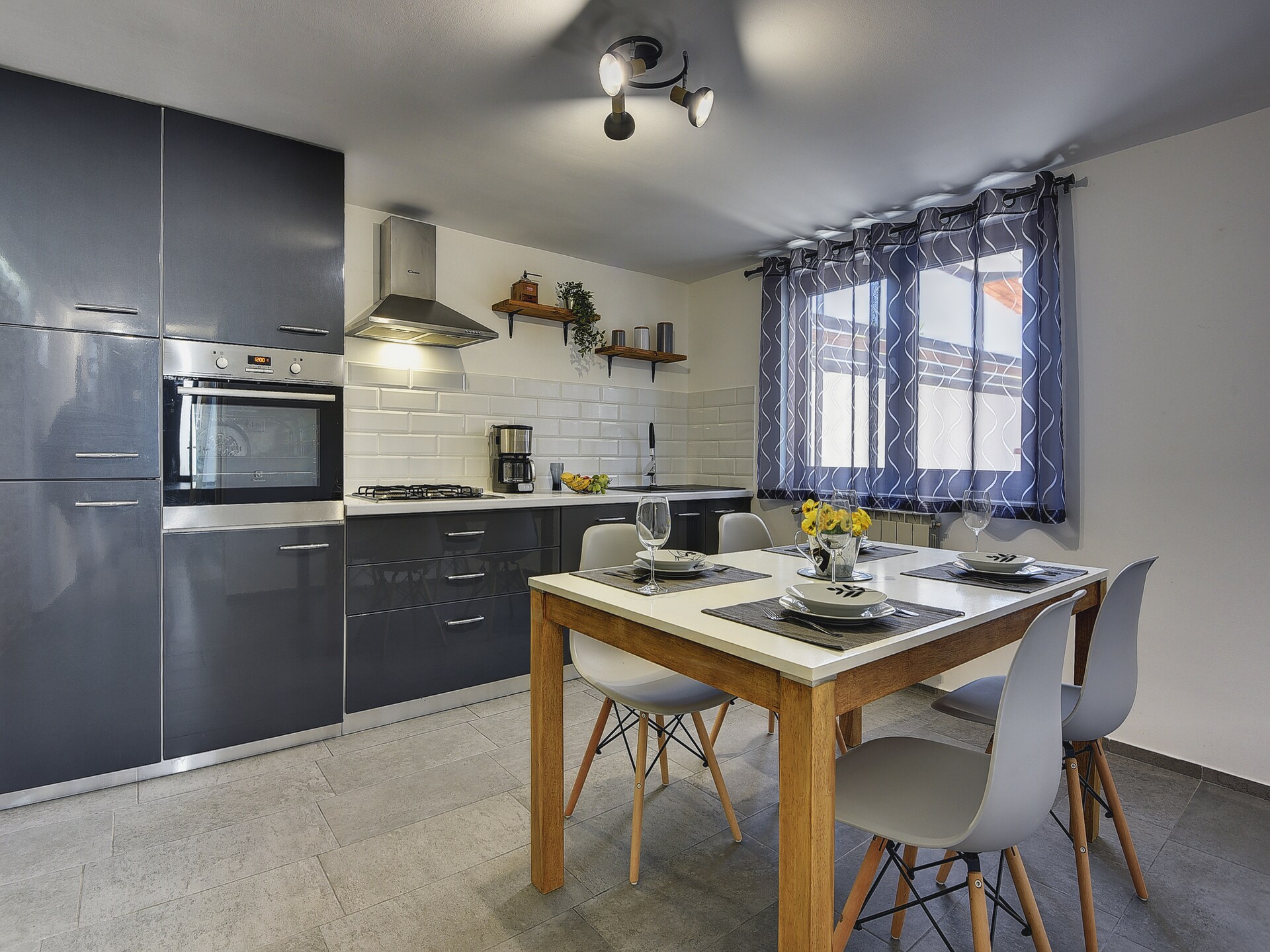 Villa Korina: Sfeervol vakantiehuis voor 5 in Rakalj, 2 km van strand - foto 15