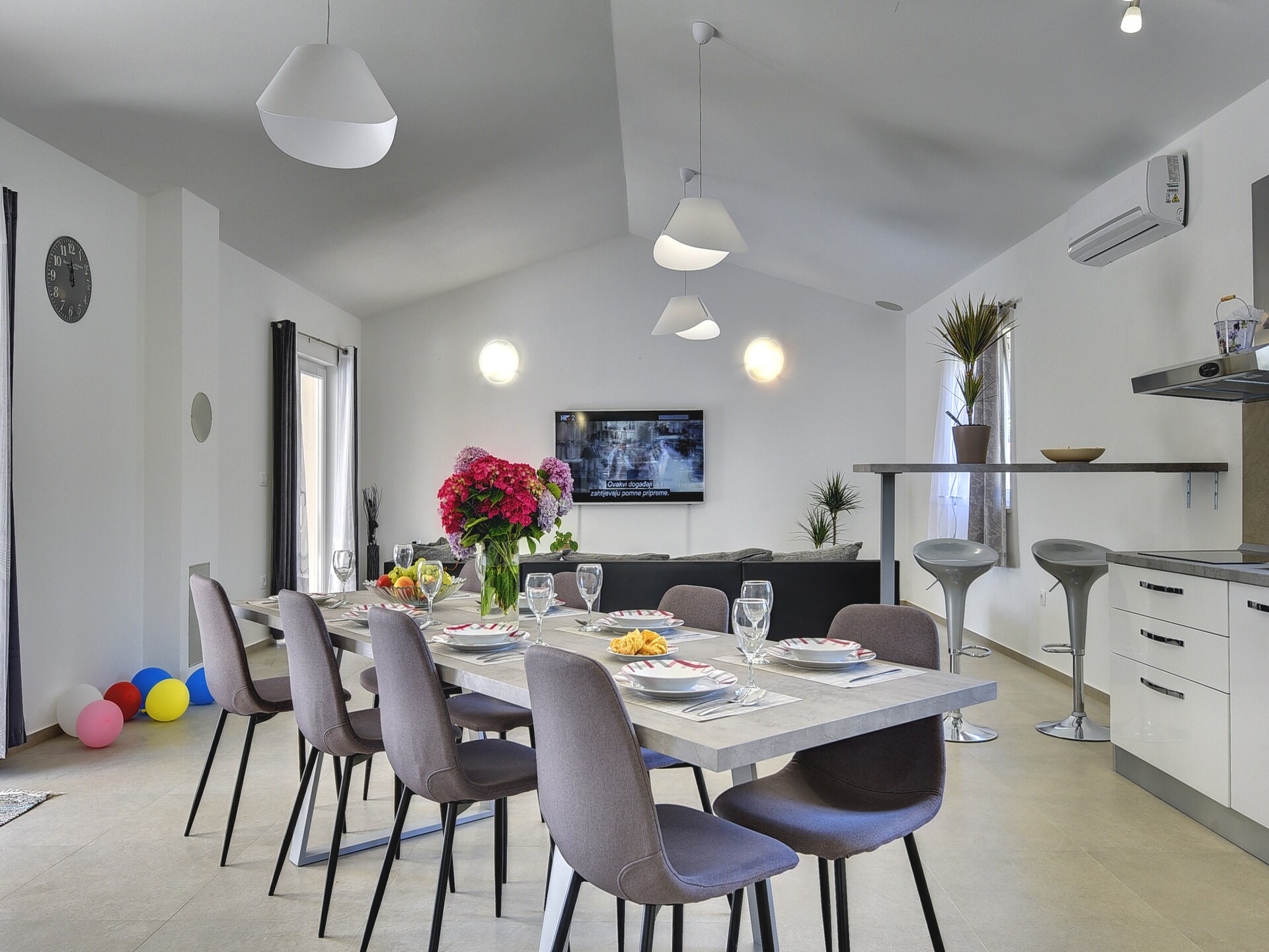 Villa Lu: Ruim vrijstaand huis met privézwembad bij Marčana, Istrië - foto 12