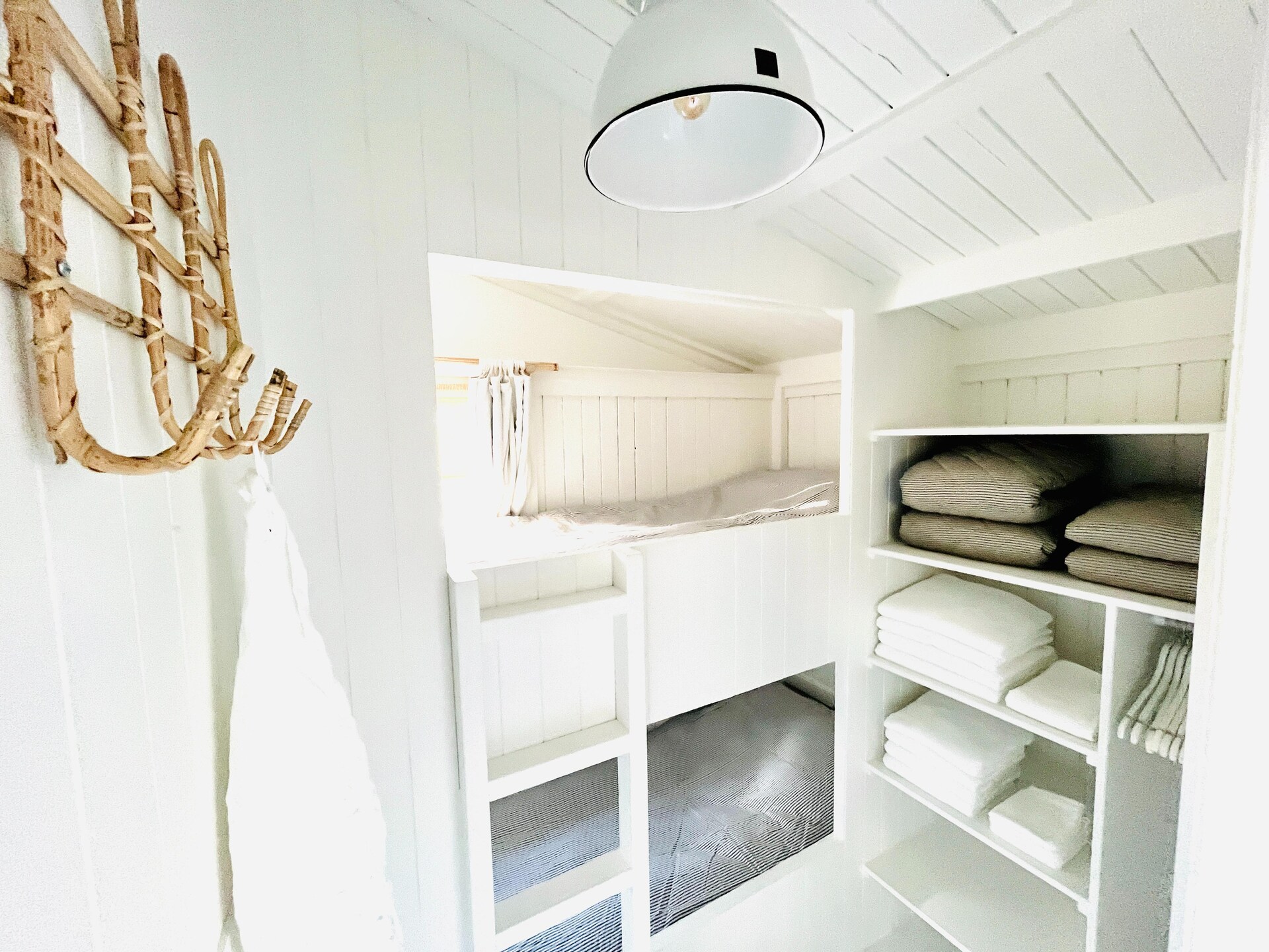 INFINITY: Authentiek strandhuisje in bos bij zee, Callantsoog - foto 12