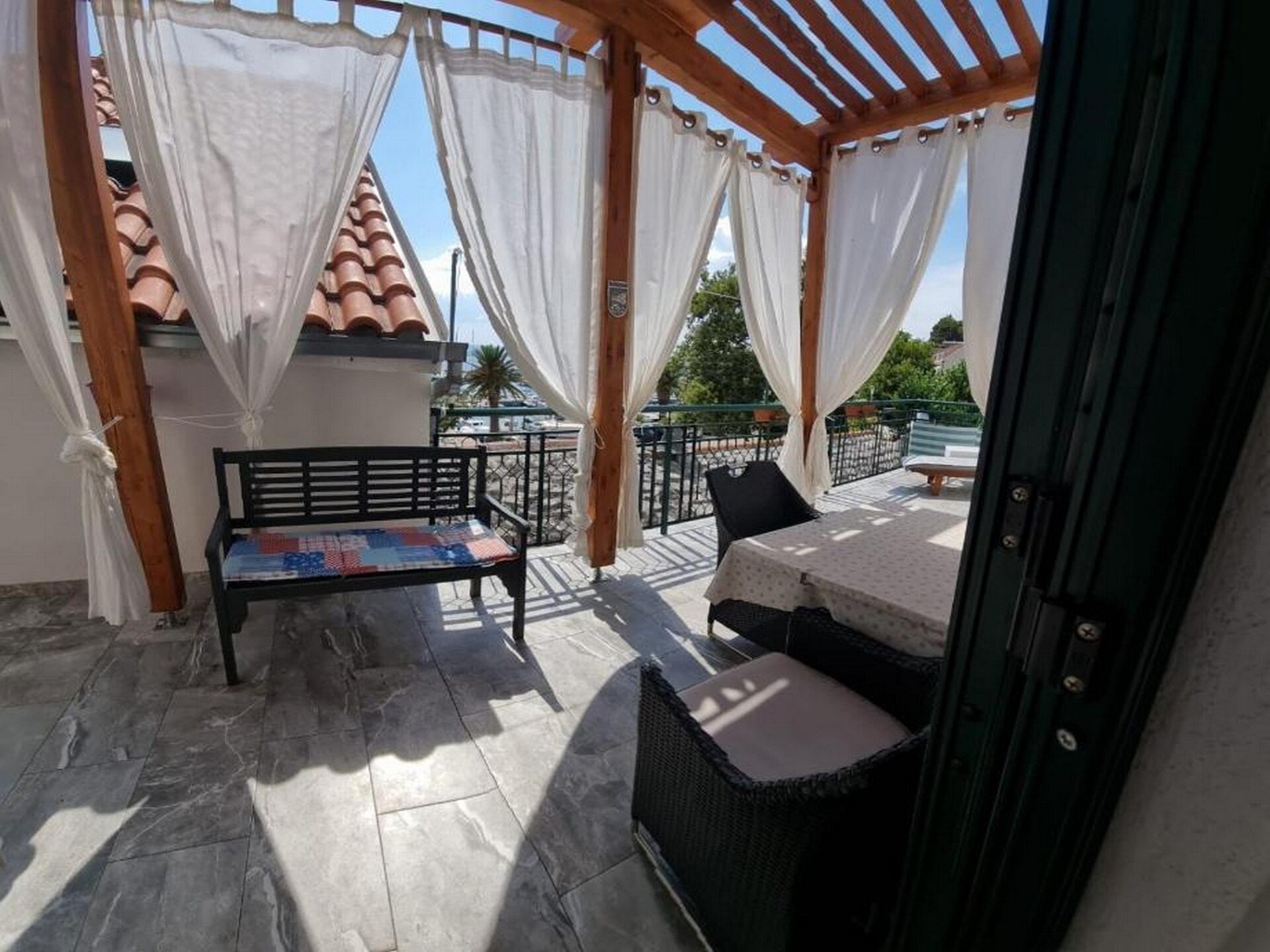 Appartement aan zee in Baška Voda met ruim terras en panoramisch zeezicht - foto 30